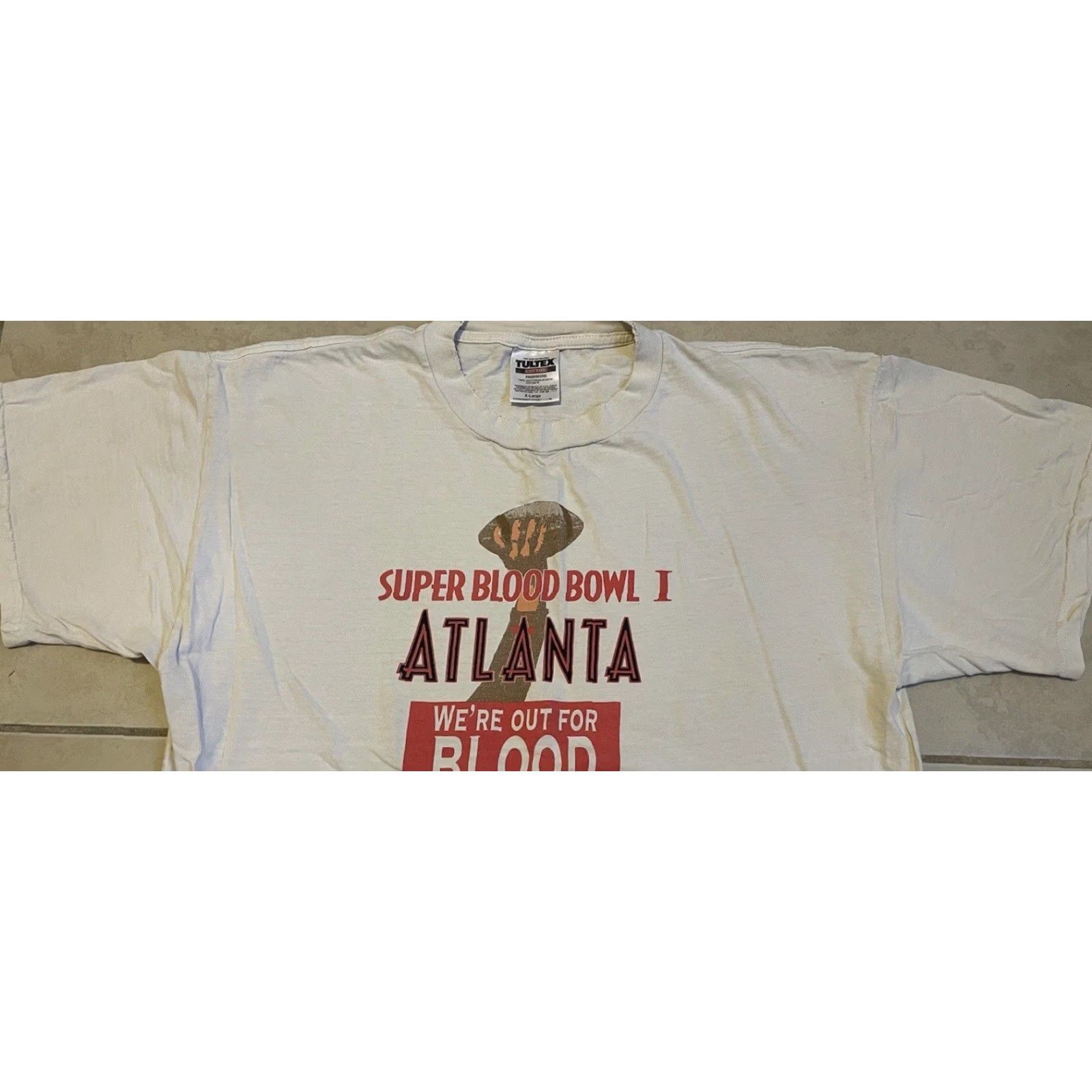 Vintage VINTAGE 90s Atlanta Super Blood Bowl Shirt XL White Nurse Doctor Grunge Funny Joke Distressed Humor Medical Blood Donor T-Shirt Men Size US XL / EU 56 / 4 - 5 Thumbnail