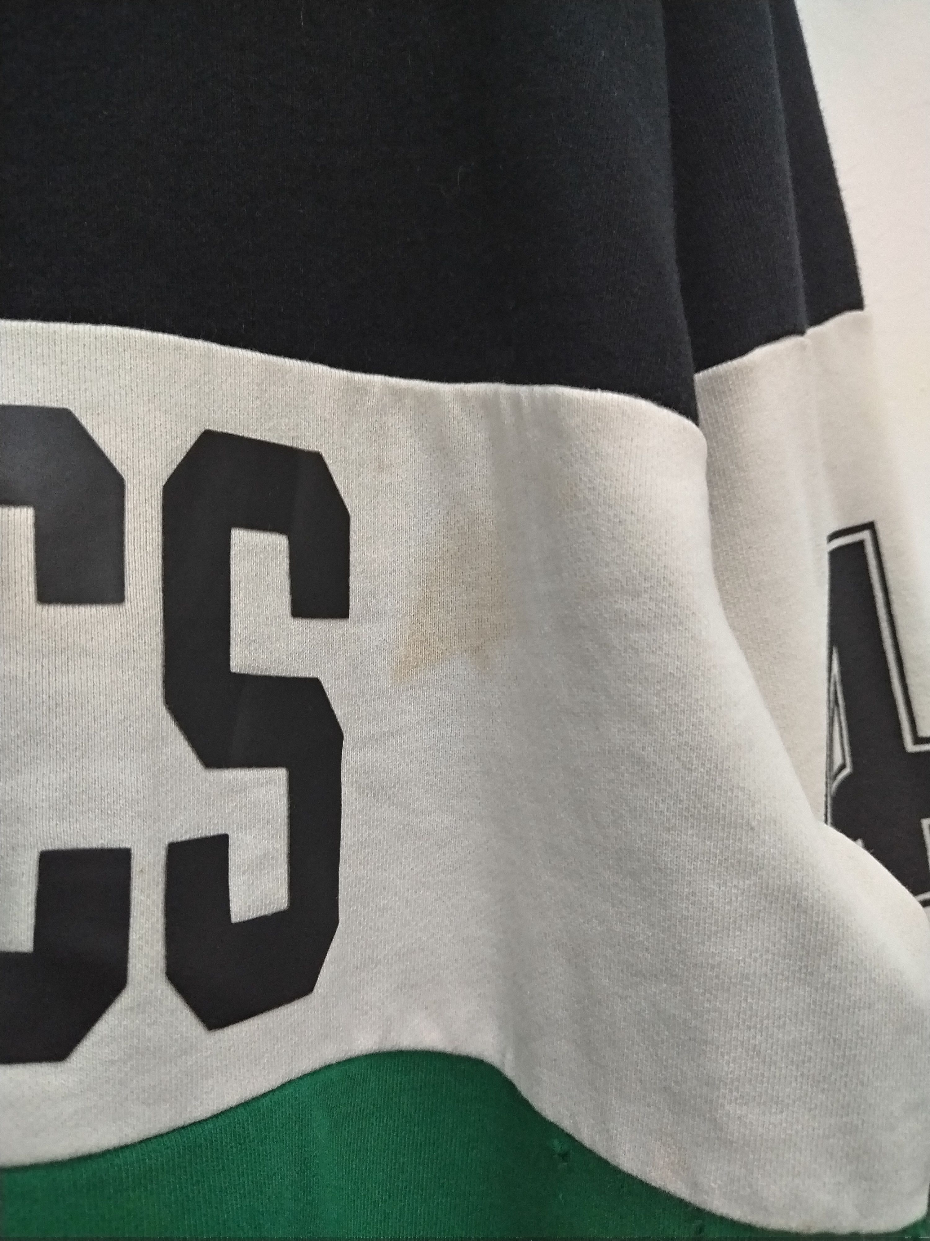 NBA × Vintage XL NBA celtics nice design distressed Sweatshirt Size US XL / EU 56 / 4 - 4 Thumbnail