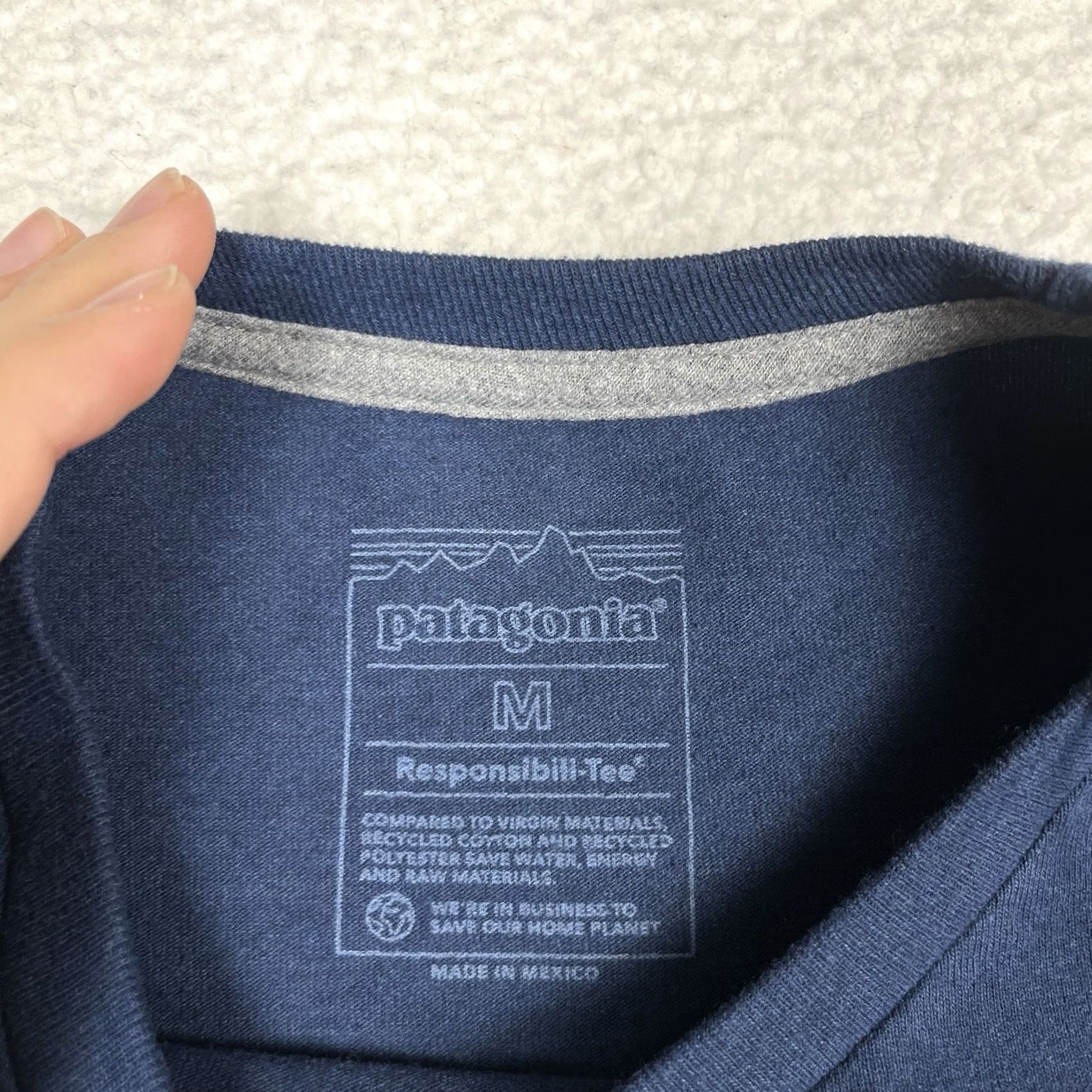 Patagonia Patagonia Responsibili-Tee Long Sleeve Shirt Mens Medium Blue Line Logo Ridge Size US M / EU 48-50 / 2 - 2 Thumbnail