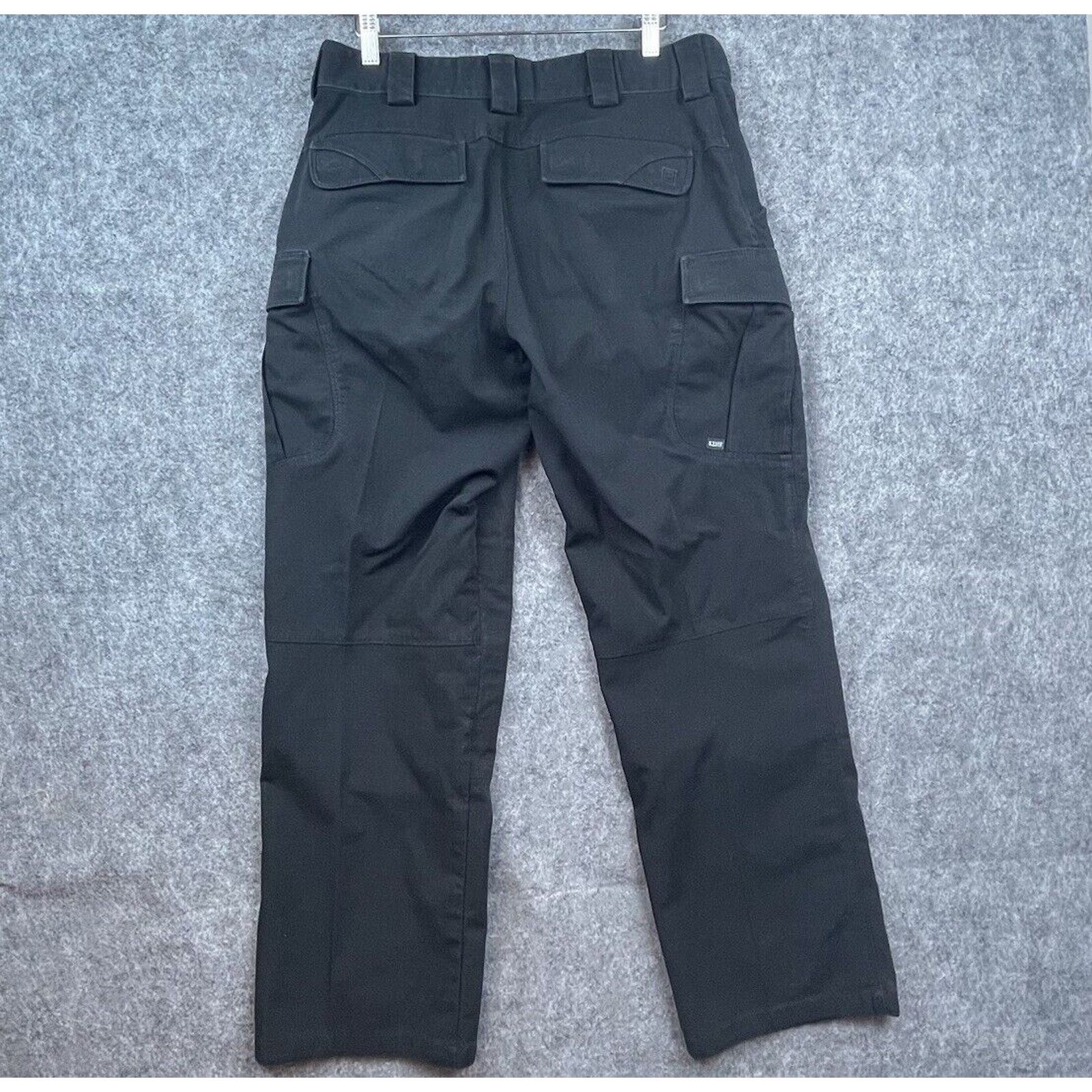 5.11 5.11 Tactical Pants Mens 32 Black Cargo Outdoors Workwear Size US 32 / EU 48 - 2 Thumbnail