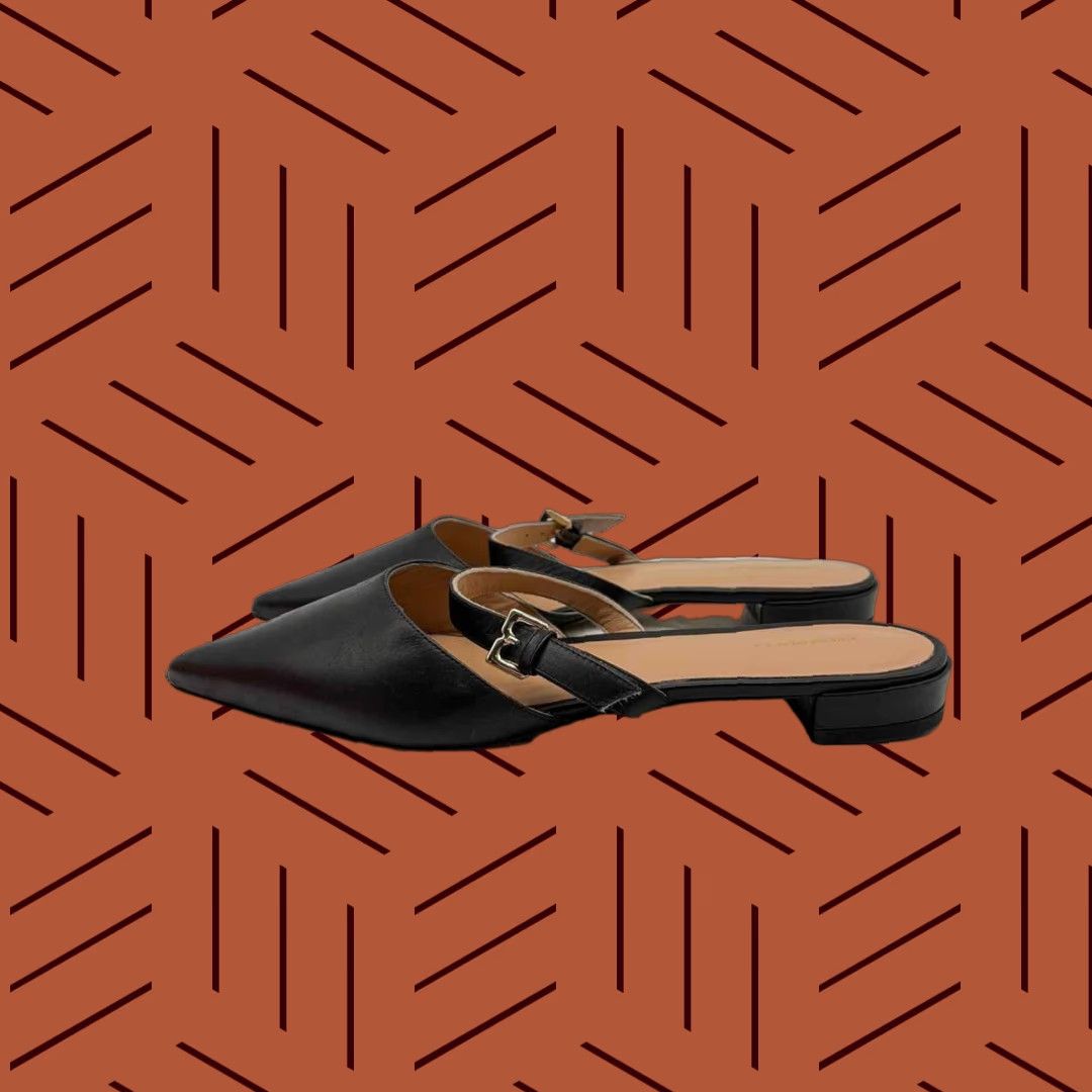 VINTAGE Bruno Magli Black Size 10 Mule Sandals