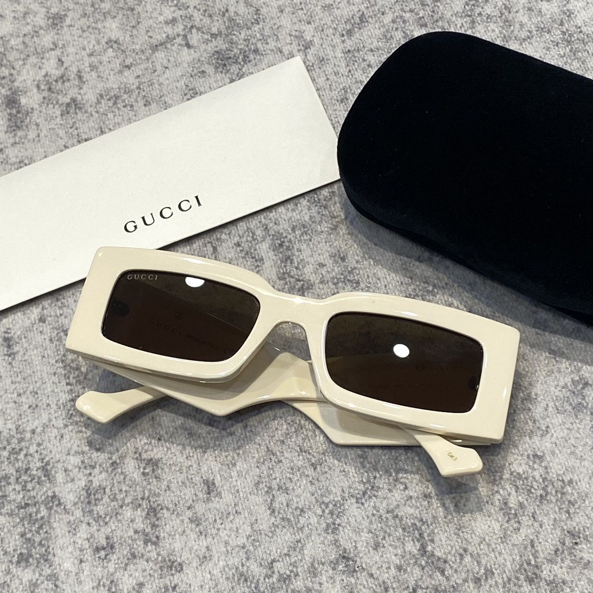 Gucci GUCCI GG1425S 004 Sunglasses Size ONE SIZE - 4 Thumbnail