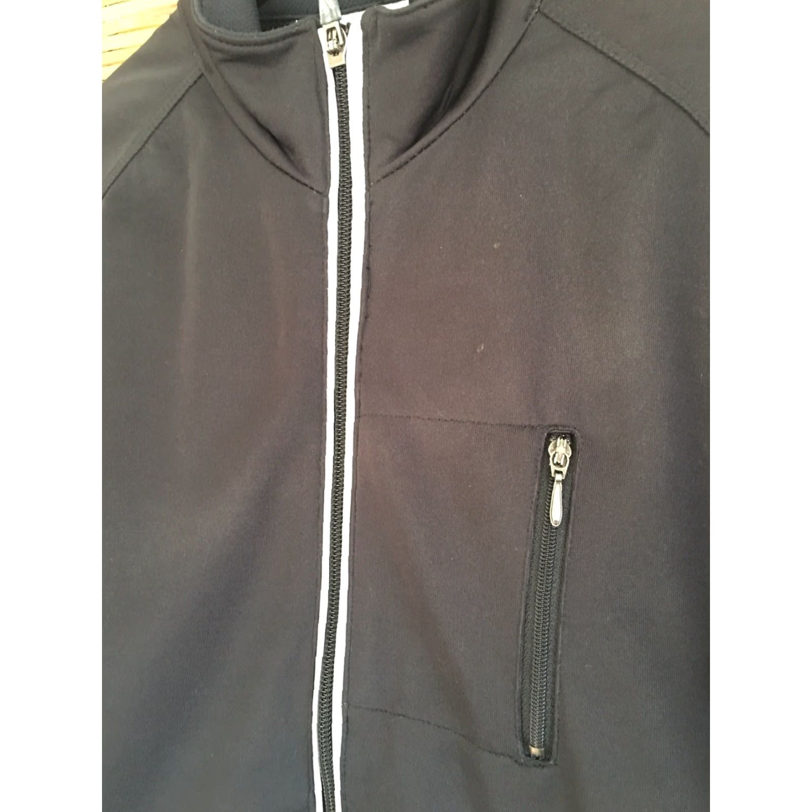 Nike Nike Breathable Running Jacket S Red Black 4-6 Womens Size S / US 4 / IT 40 - 4 Thumbnail
