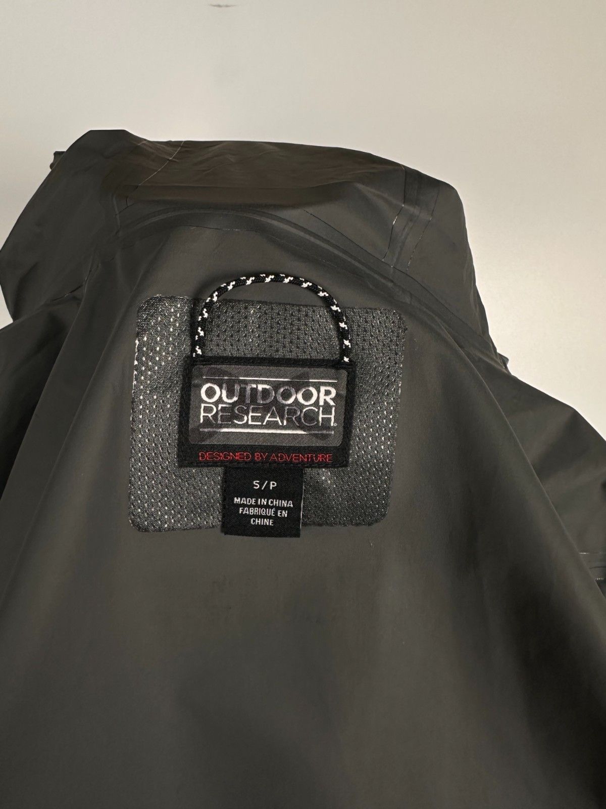 Outdoor Research Outdoor Research Foray Gore-Tex Jacket Waterproof Red Size S Size US S / EU 44-46 / 1 - 11 Thumbnail