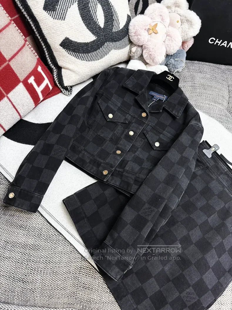 Louis Vuitton Louis Vuitton Black and grey checkered denim skirt Size 35" - 9 Thumbnail