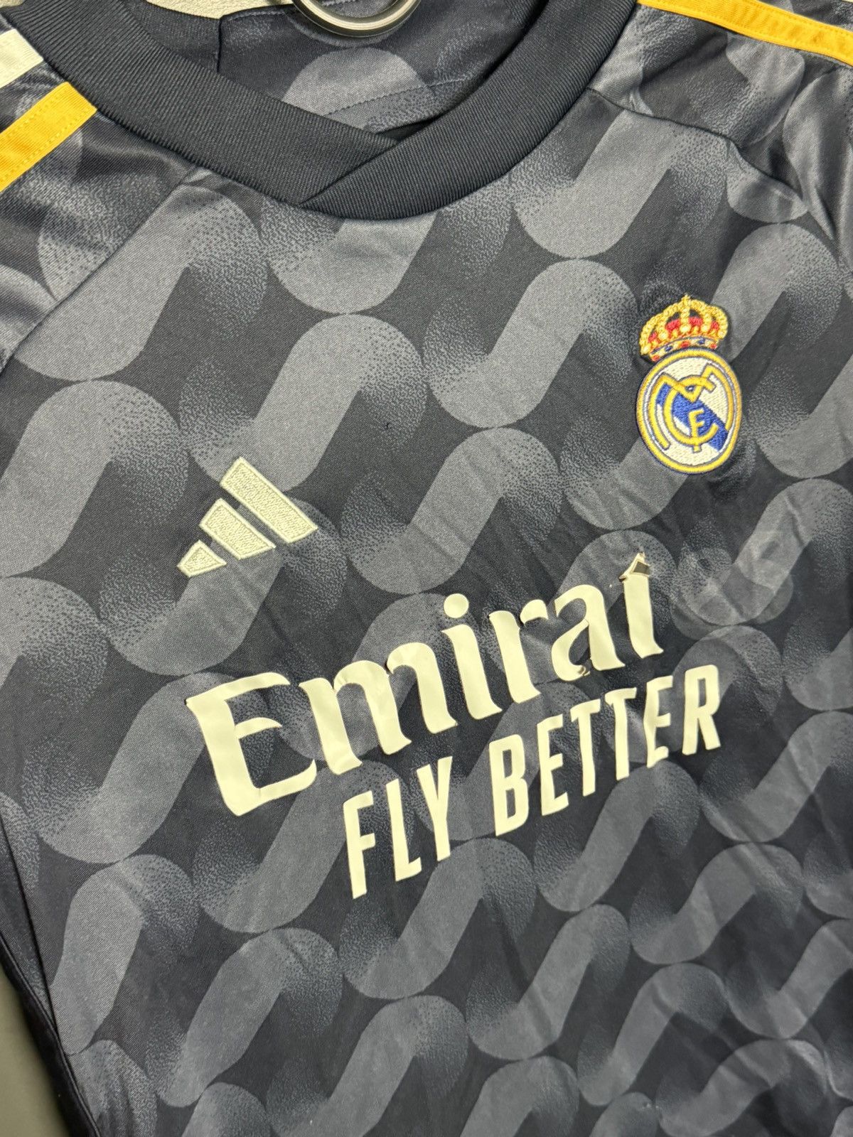 Adidas KIDS Real Madrid 23/24 Away Bellingham Football Jersey Size US XS / EU 42 / 0 - 4 Thumbnail