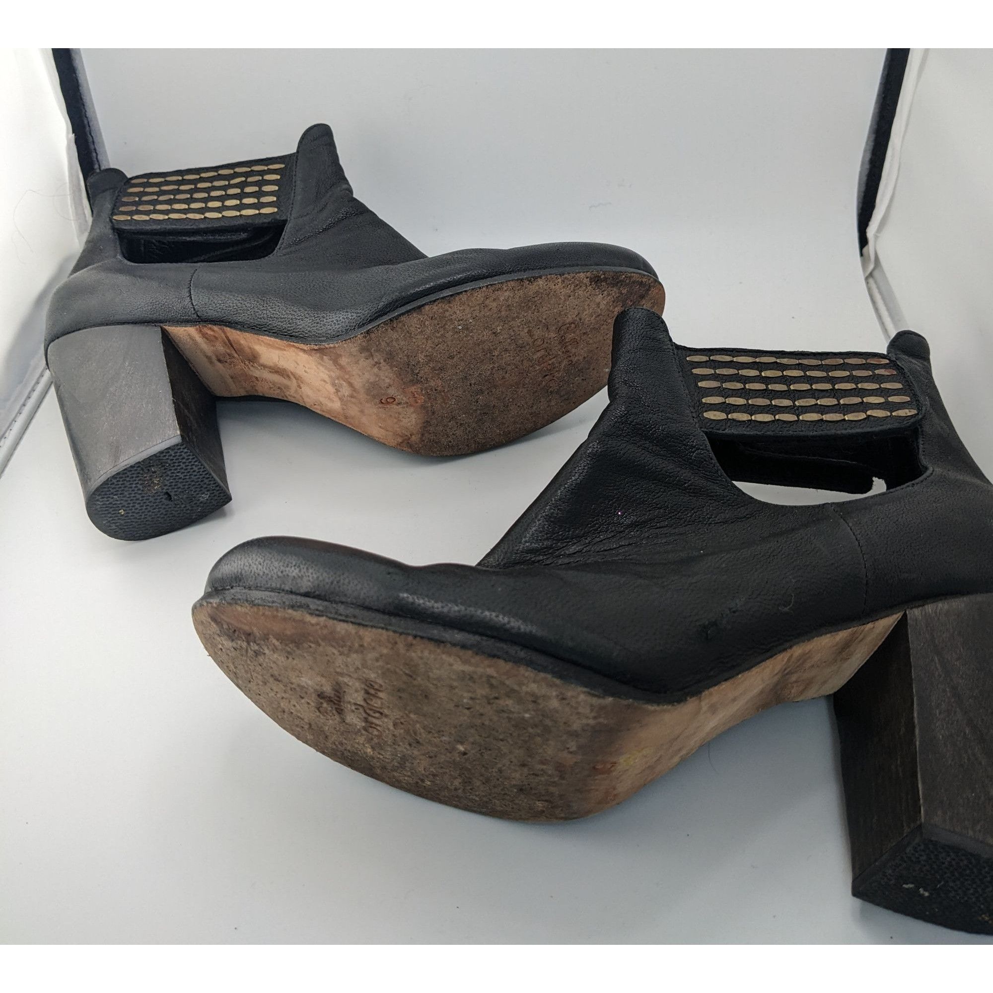Other Vintage Calleen Cordero Black Cutout Leather Heeled Booties Size US 9 / IT 39 - 4 Thumbnail