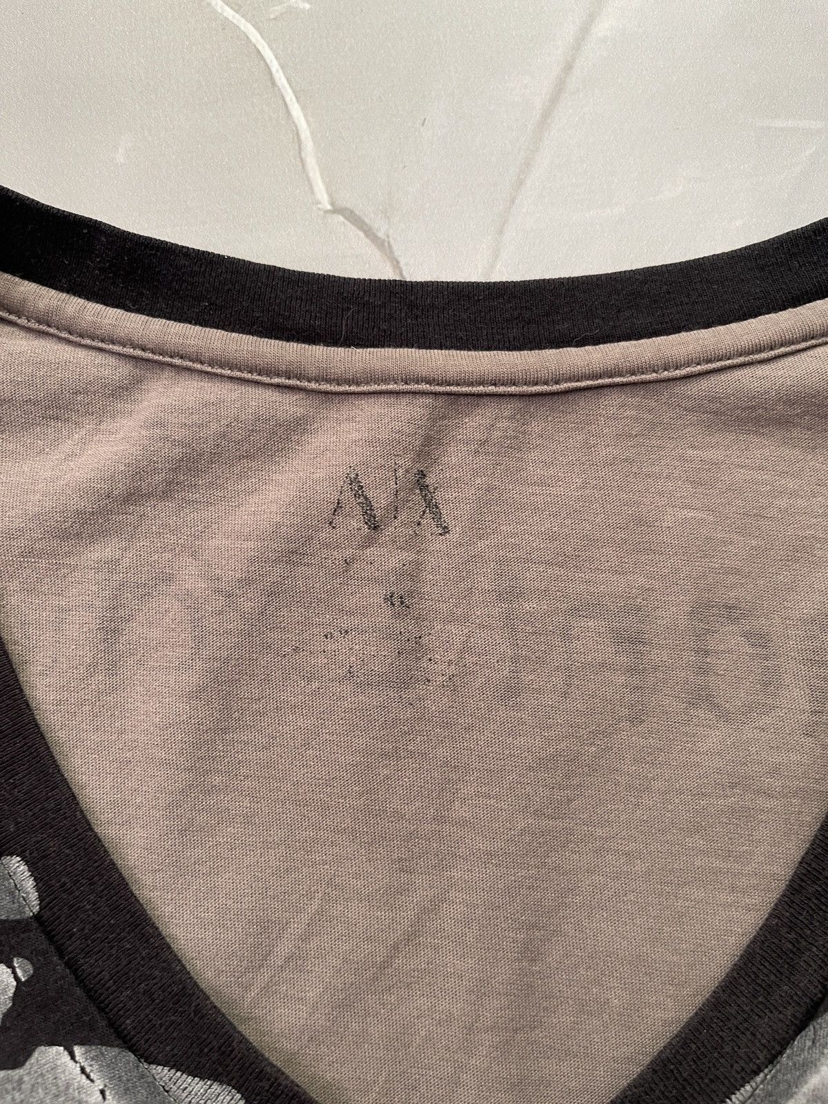 Armani Exchange Armani Exchange Y2K Style Avantgarde V-Neck T-Shirt Size US XL / EU 56 / 4 - 6 Thumbnail