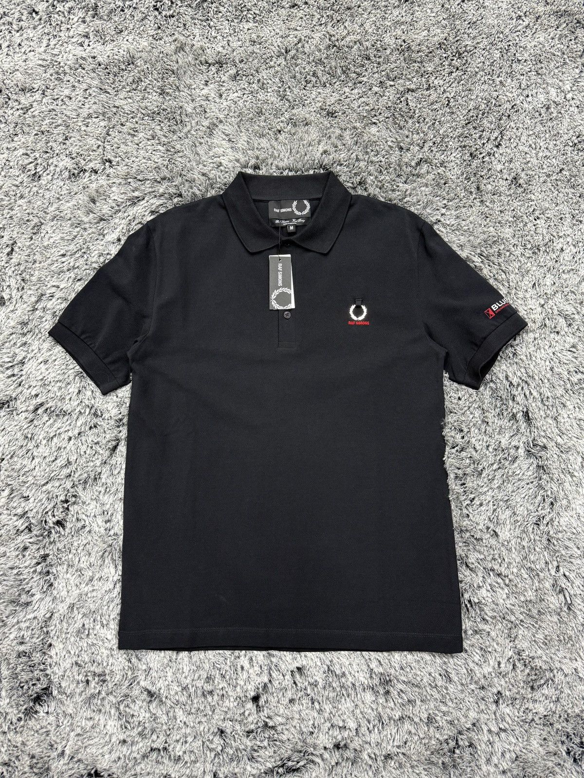 Raf Simons RAF SIMONS × Fred Perry Metal Wreath Pin Polo Size US M / EU 48-50 / 2 - 1 Thumbnail