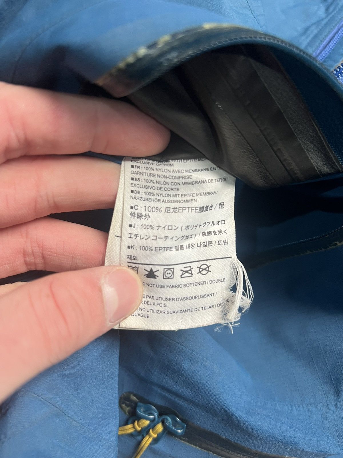 Arc'teryx Arcteryx Alpha SV GORE-TEX Jacket Mens Blue Size US S / EU 44-46 / 1 - 11 Thumbnail