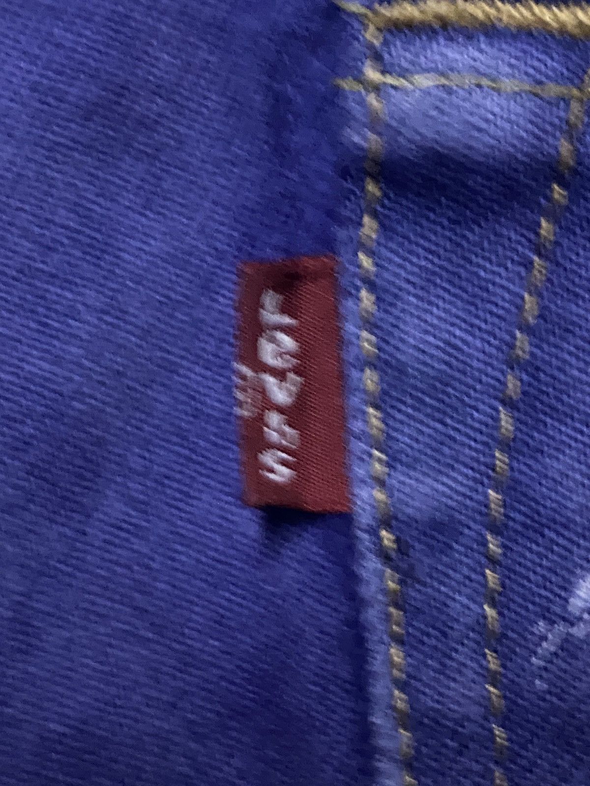 Levi's Vintage Levis 501 Y2K Blue Wash Distressed Slim Fit Jeans Size US 33 - 15 Thumbnail