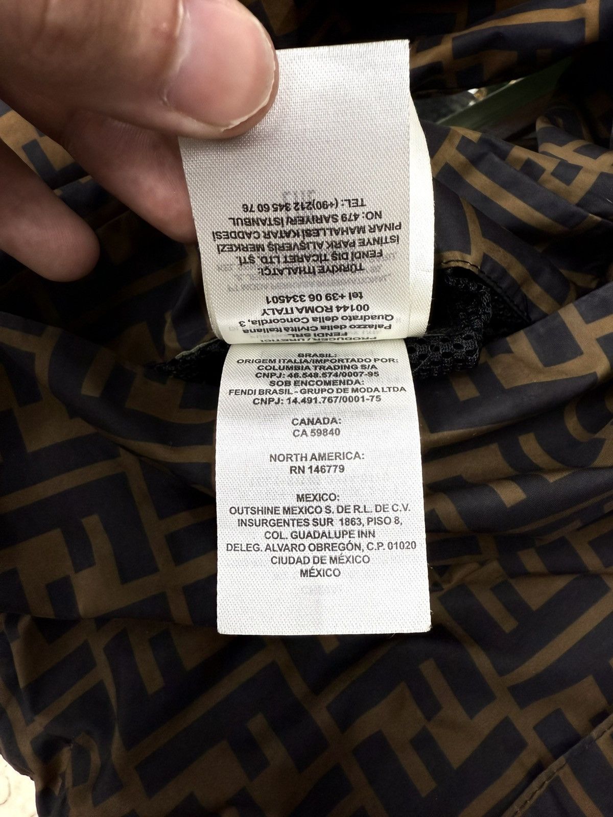 Fendi Fendi Zucca Monogram Reversible Windbreaker Jacke Size US S / EU 44-46 / 1 - 20 Thumbnail