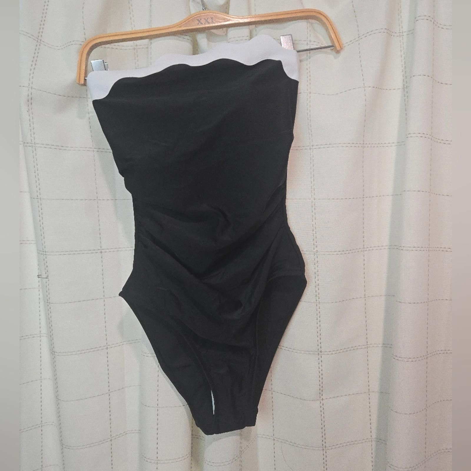 J.Crew J Crew Scalloped One-piece Swimsuit Size ONE SIZE - 4 Thumbnail