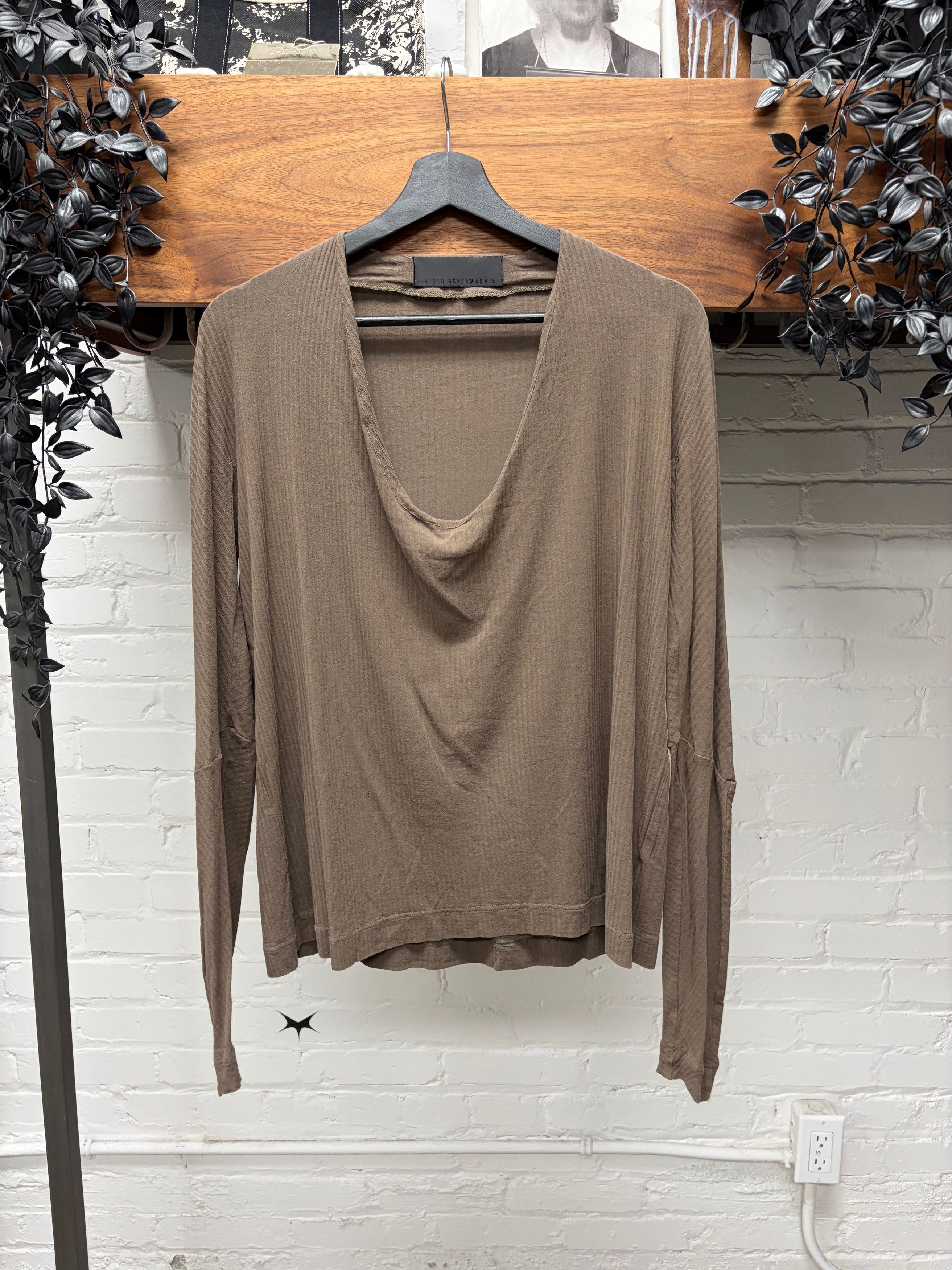 Haider Ackermann Haider Ackermann Sheer Scoop Neck Brown Cotton Long Sleeve Shirt Size US S / EU 44-46 / 1 - 1 Thumbnail