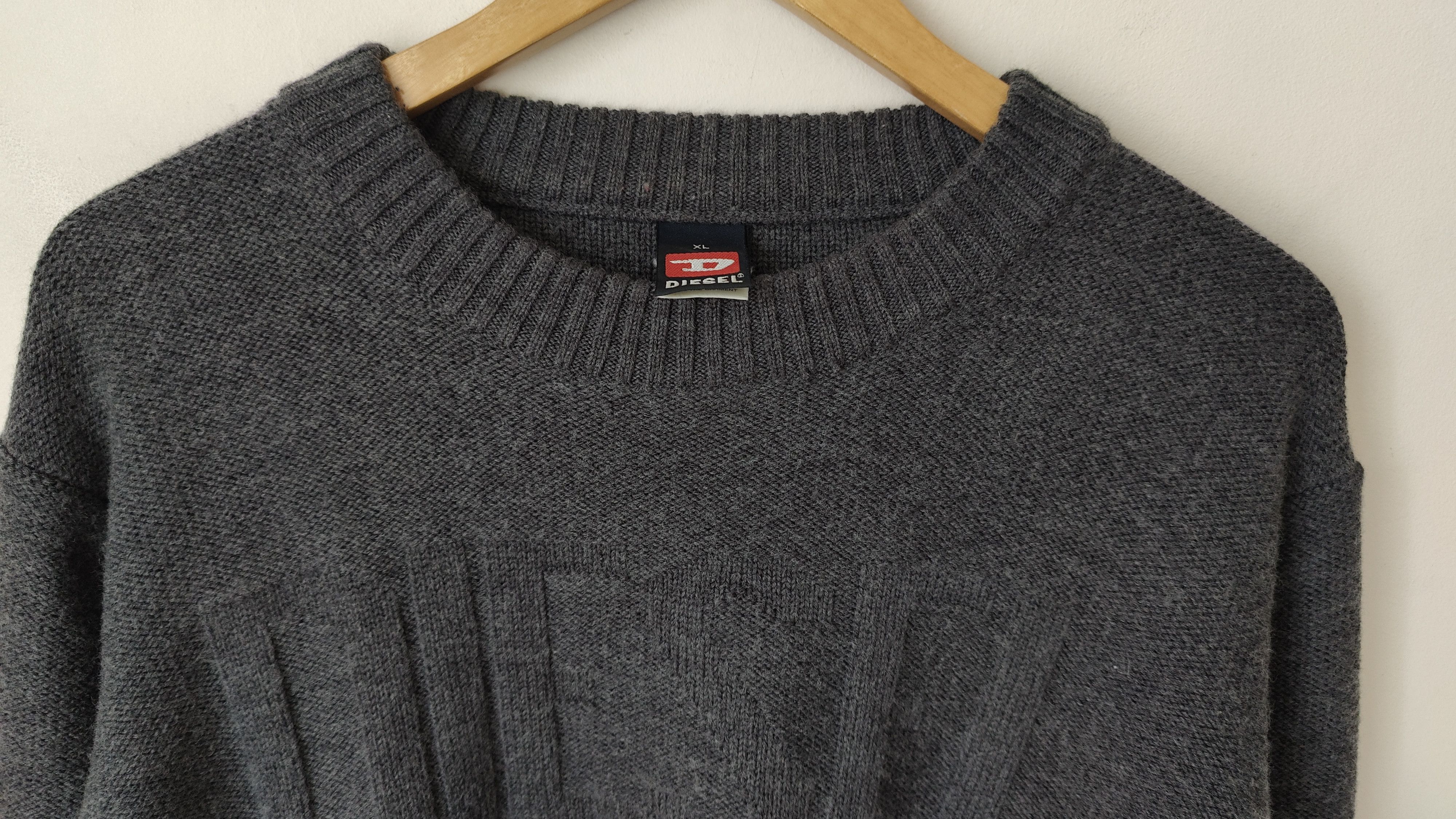 Diesel Diesel Big Spell Out Logo Vintage 90s Wool Sweater Italy Size US L / EU 52-54 / 3 - 7 Thumbnail