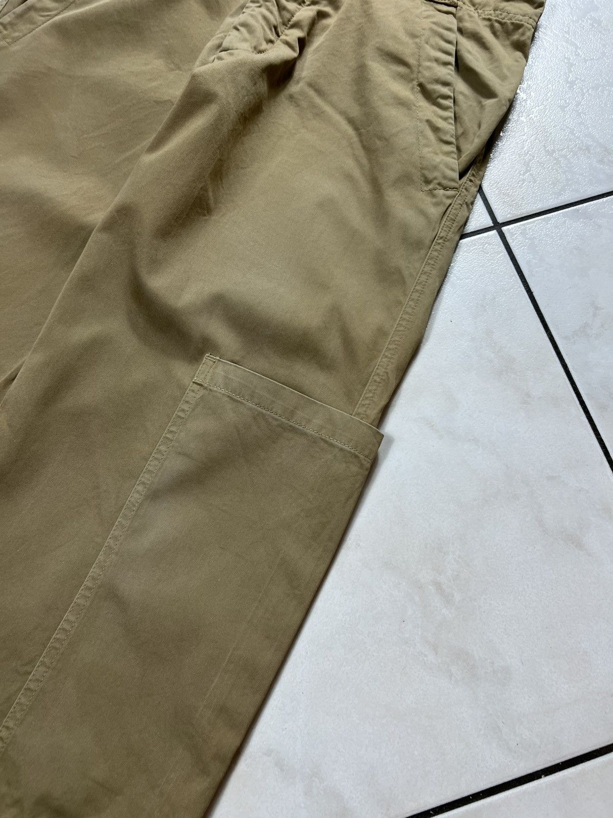 Emporio Armani Emporio armani big pockets cargo pants buckle back archive Size US 32 / EU 48 - 6 Thumbnail