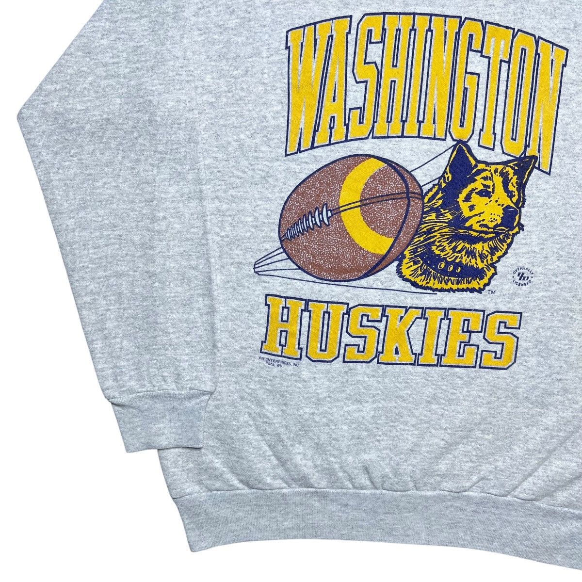NCAA 90s Washington Huskies Spell Out Mascot Football Sweatshirt Size US L / EU 52-54 / 3 - 17 Thumbnail