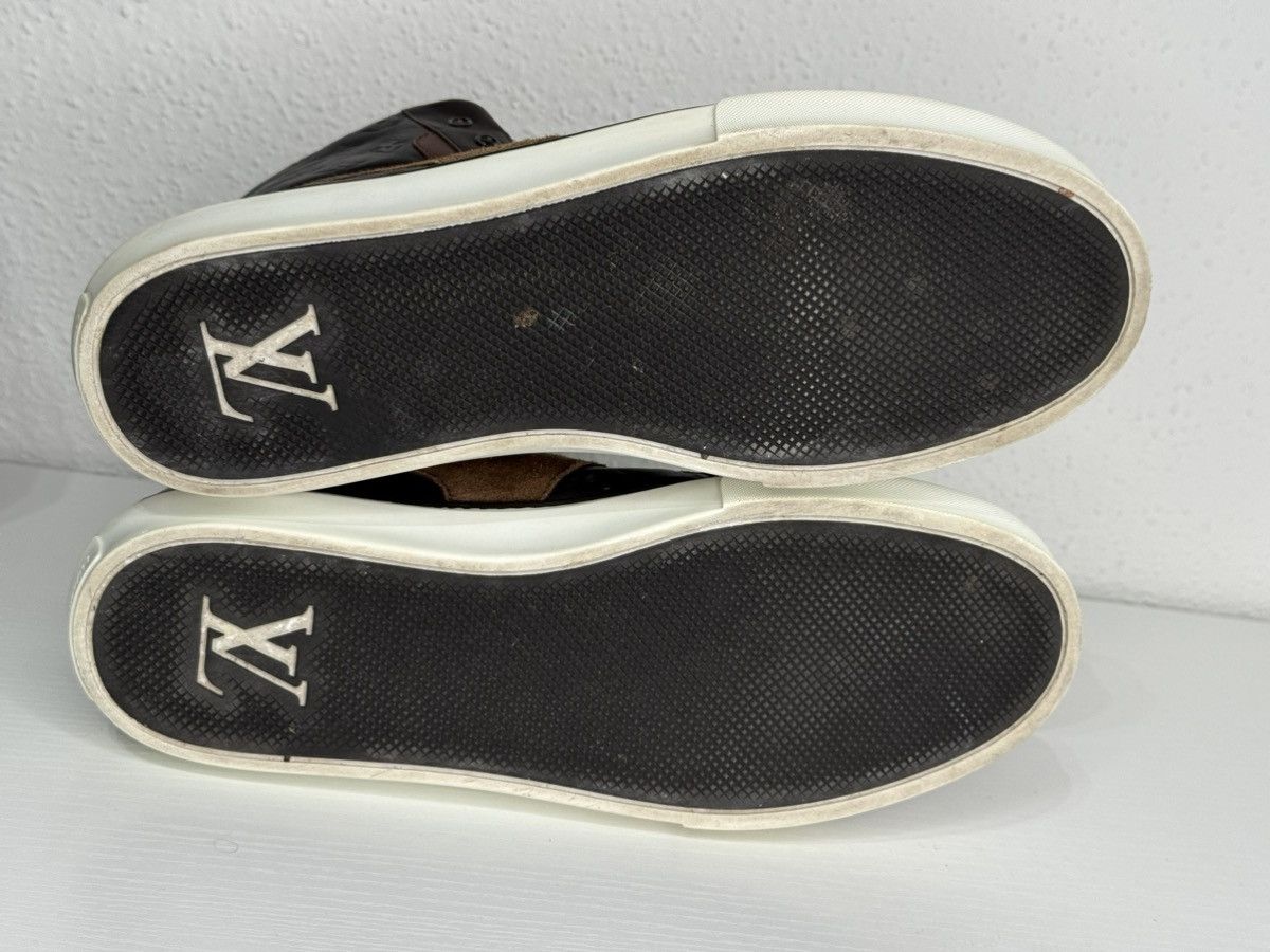 Louis Vuitton Louis Vuitton LV Monogram High Top Leather Sneakers Size US 9.5 / EU 42-43 - 6 Thumbnail