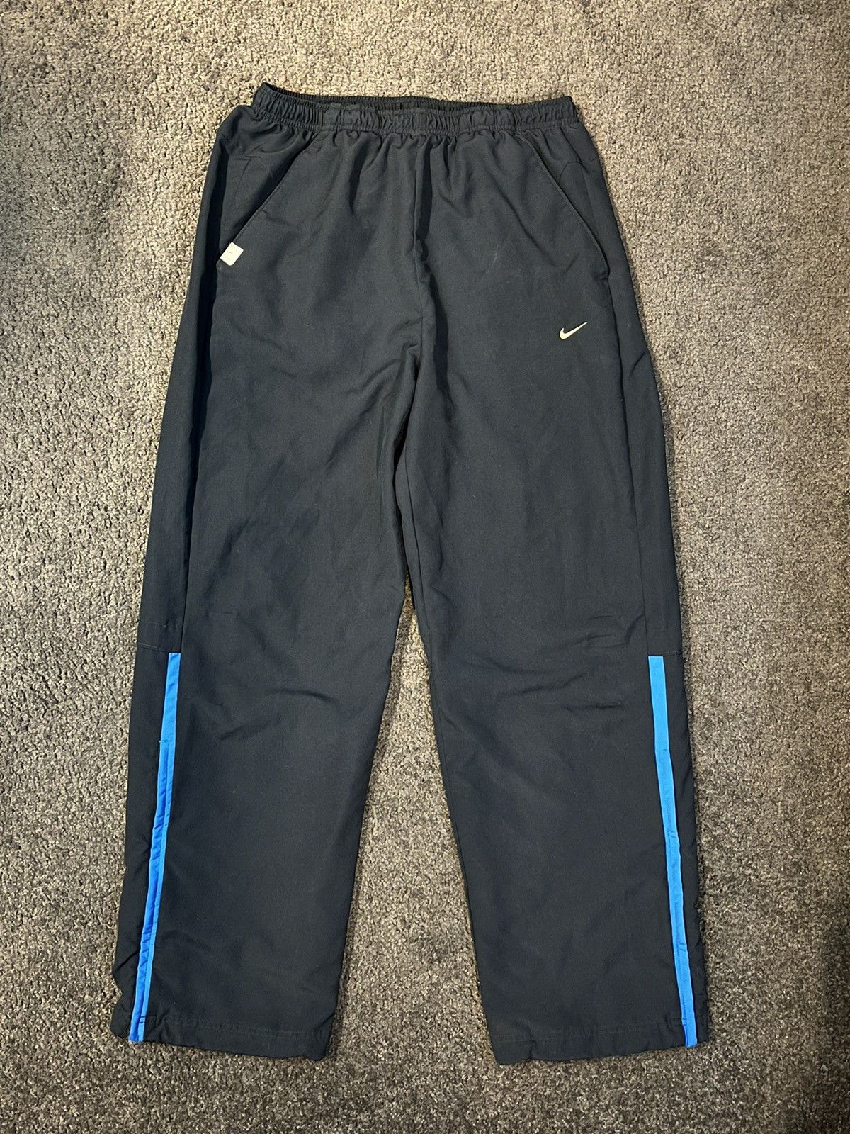 Nike × Vintage Vintage Nike Baggy Trackpants XL Size US 36 / EU 52 - 1 Thumbnail