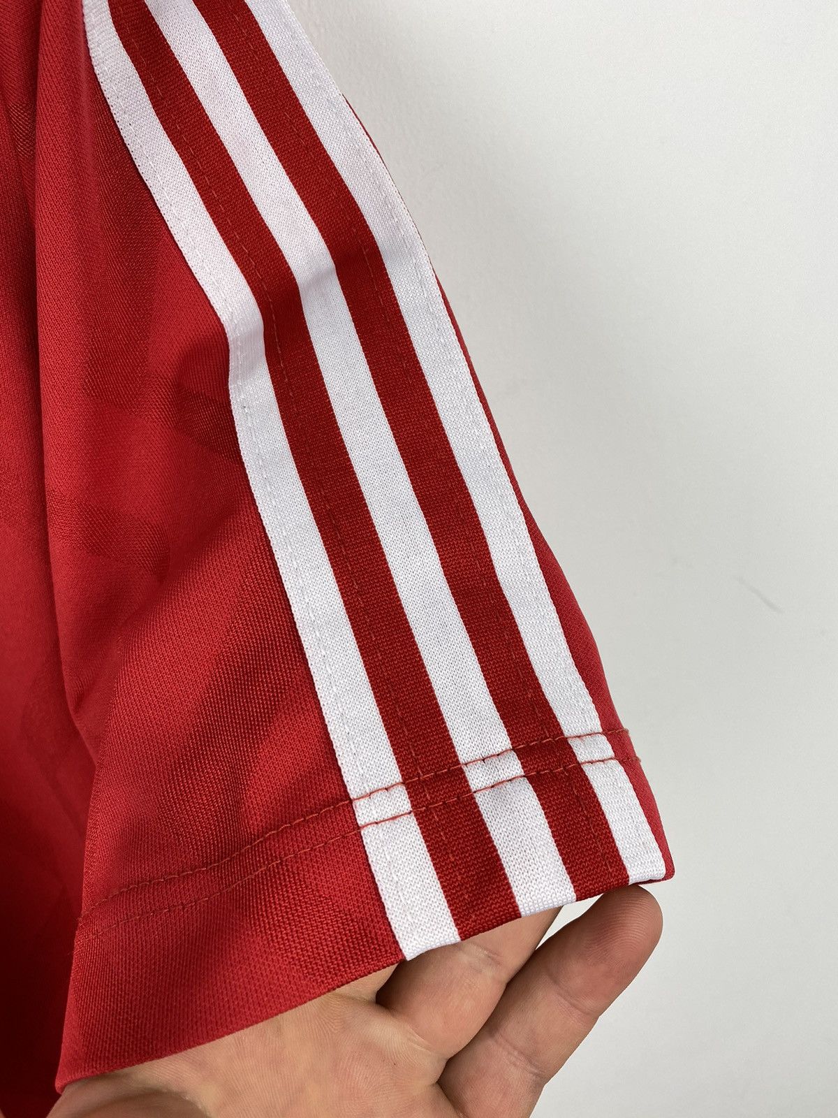Adidas Vintage Adidas 90s Football Soccer Jersey PSG Germany Italy Size US S / EU 44-46 / 1 - 4 Thumbnail