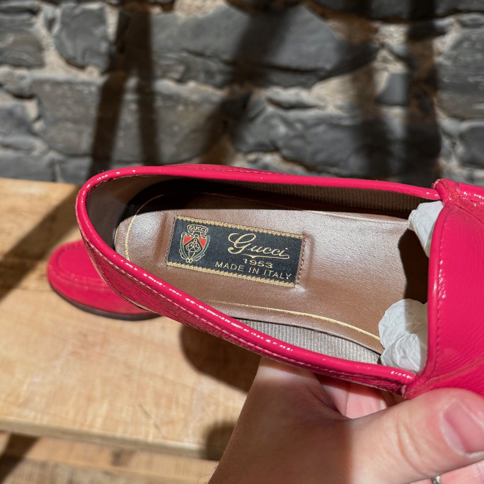 Gucci Gucci Shocking Pink Patent Leather Horsebit 1953 Loafers Size US 7.5 / IT 37.5 - 8 Thumbnail