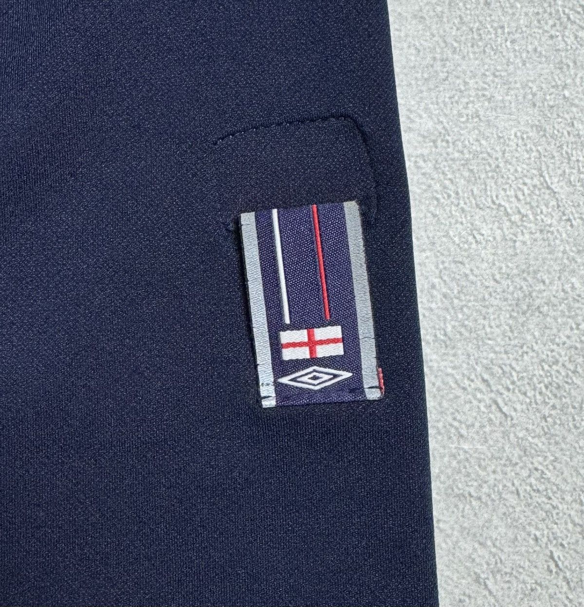 Umbro England 2002 2004 Away Shirt Soccer Jersey Reversible Umbro Size US XL / EU 56 / 4 - 20 Thumbnail