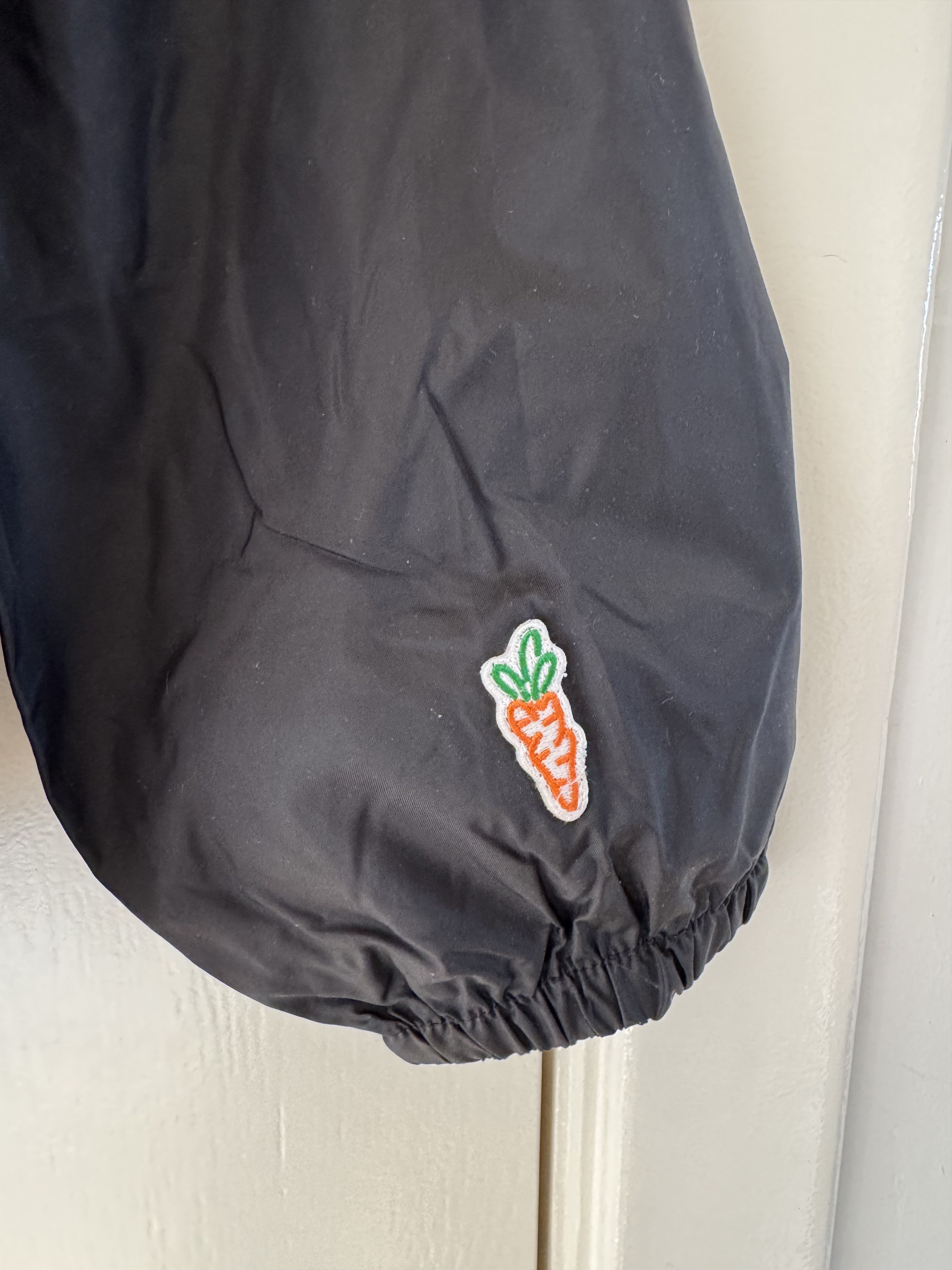 Carrots by Anwar Carrots Carrots x Oallery rain jacket 5 year anniversary jacket Size US L / EU 52-54 / 3 - 2 Thumbnail