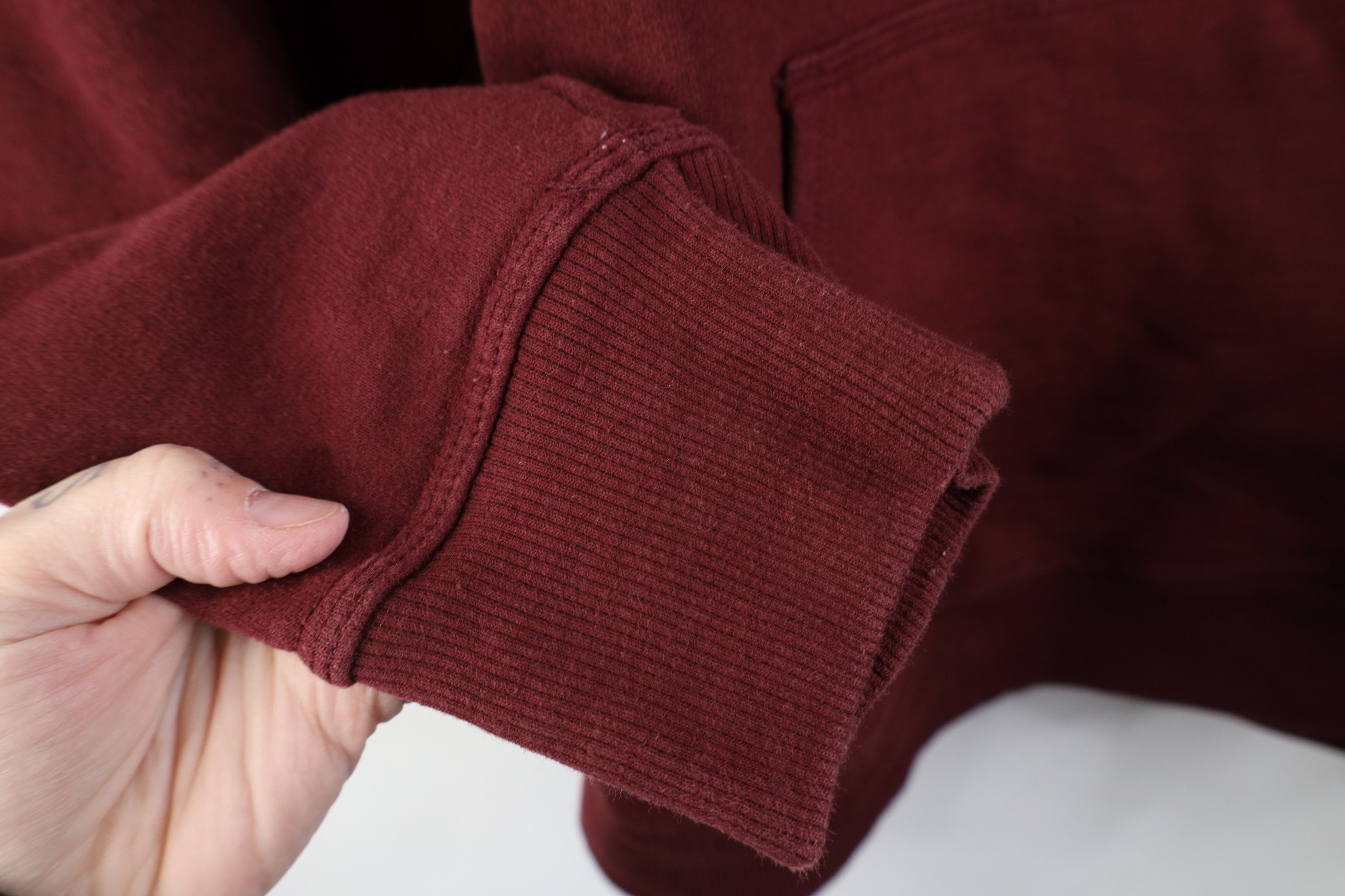 Champion Vintage Y2K Champion Monochrome Heavy Hoodie Sweatshirt Red Size US L / EU 52-54 / 3 - 8 Thumbnail