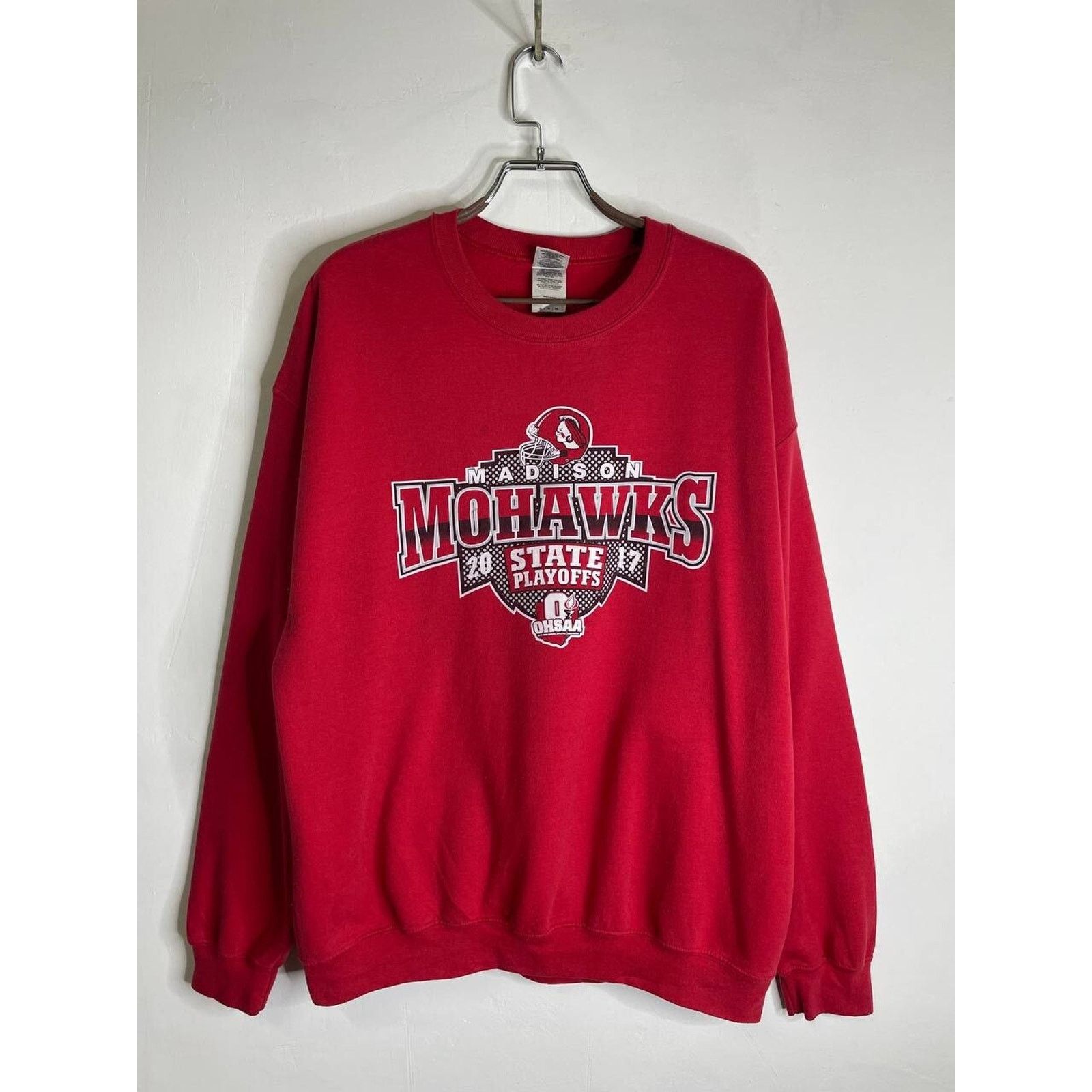Vintage Vintage Madison Mohawks State Playoffs Red Sweatshirt XL Size US XL / EU 56 / 4 - 2 Thumbnail