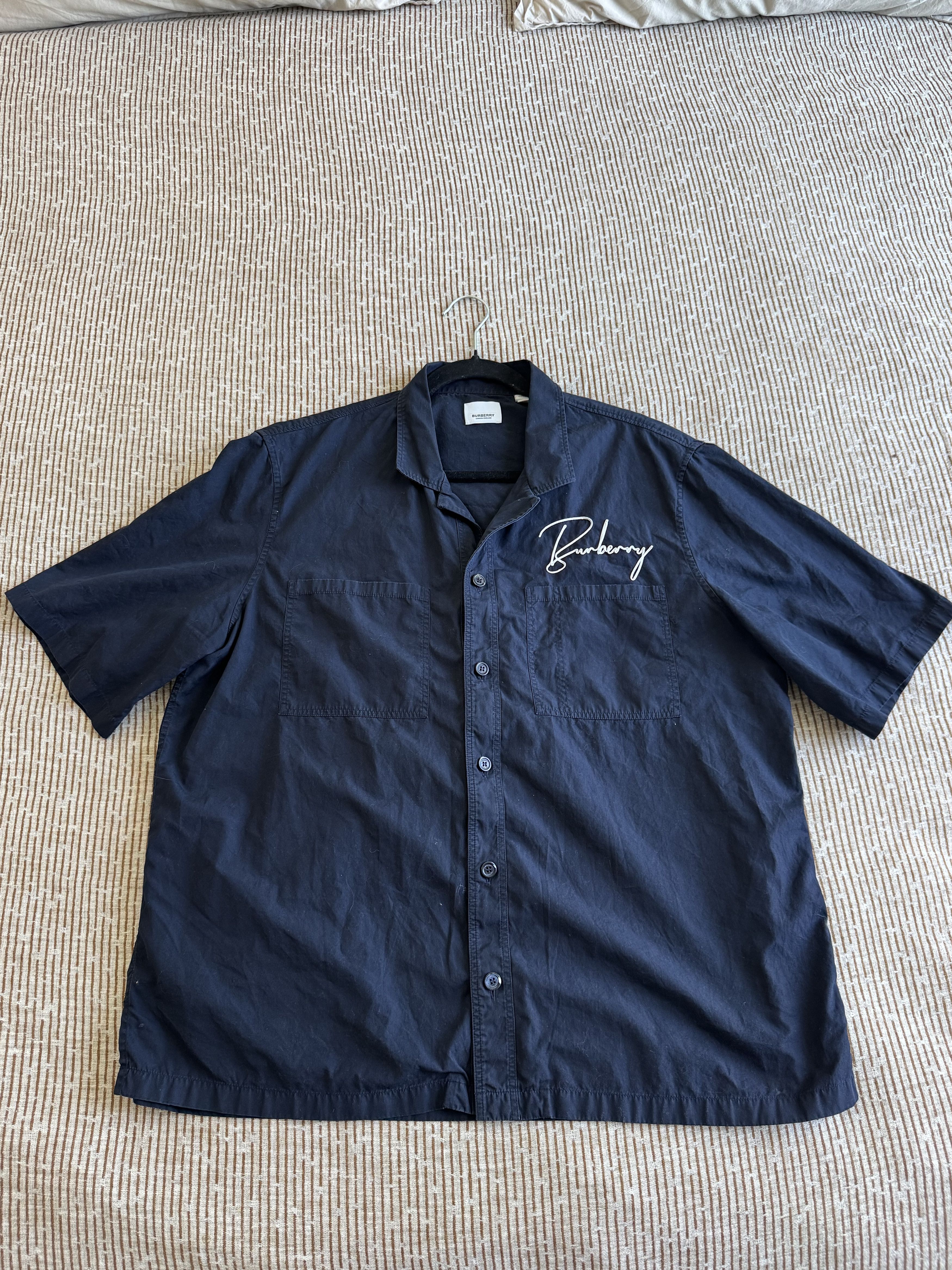Burberry Burberry Short Sleeve Button Up Size US L / EU 52-54 / 3 - 4 Thumbnail