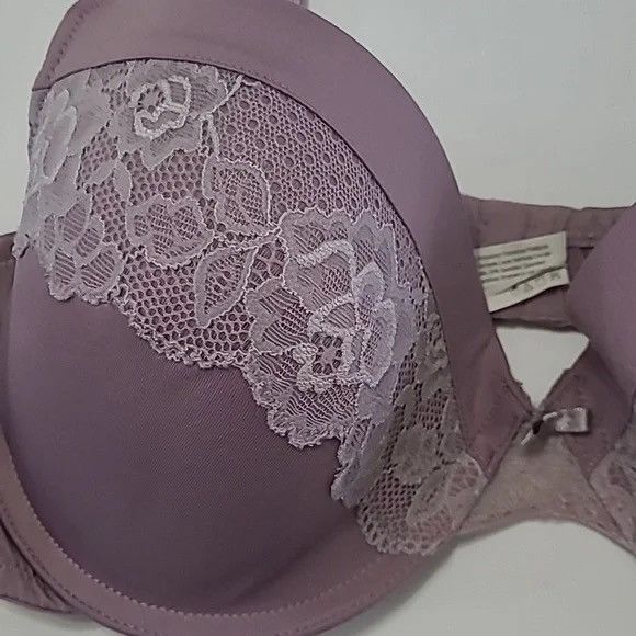 Other Maidenform Purple Lace Trim Underwire Bra size 38D Size ONE SIZE - 2 Thumbnail