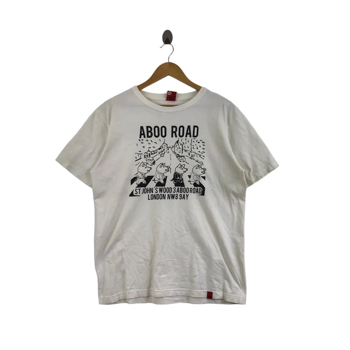 Vtg STUDIO D’ARTISAN JAPAN Aboo Road Abbey Tee Shirt