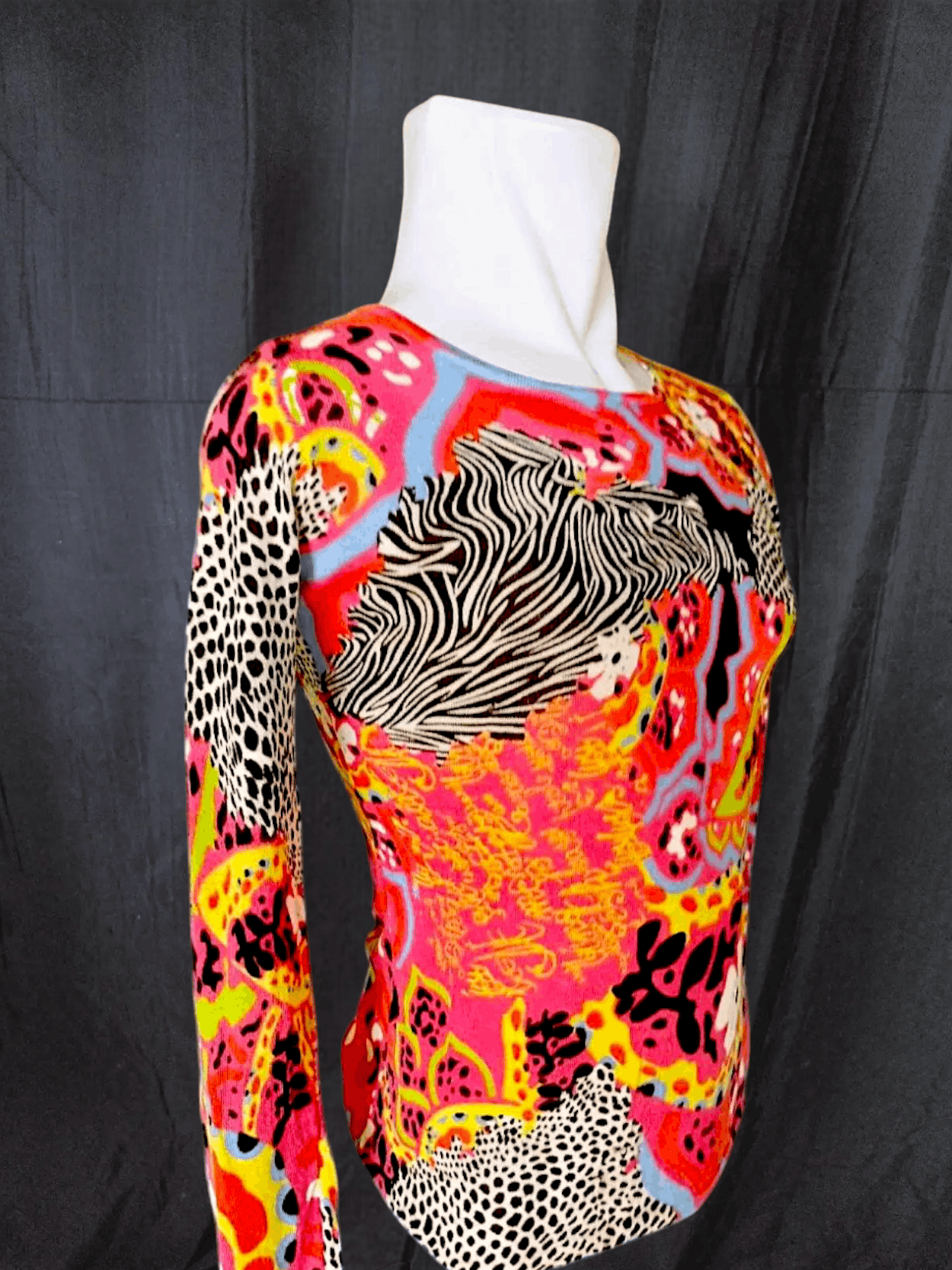 Japanese Brand UNKNOWN BRANDS Full print Long Sleeve T Shirt Y2K Style Size US M / EU 48-50 / 2 - 2 Thumbnail