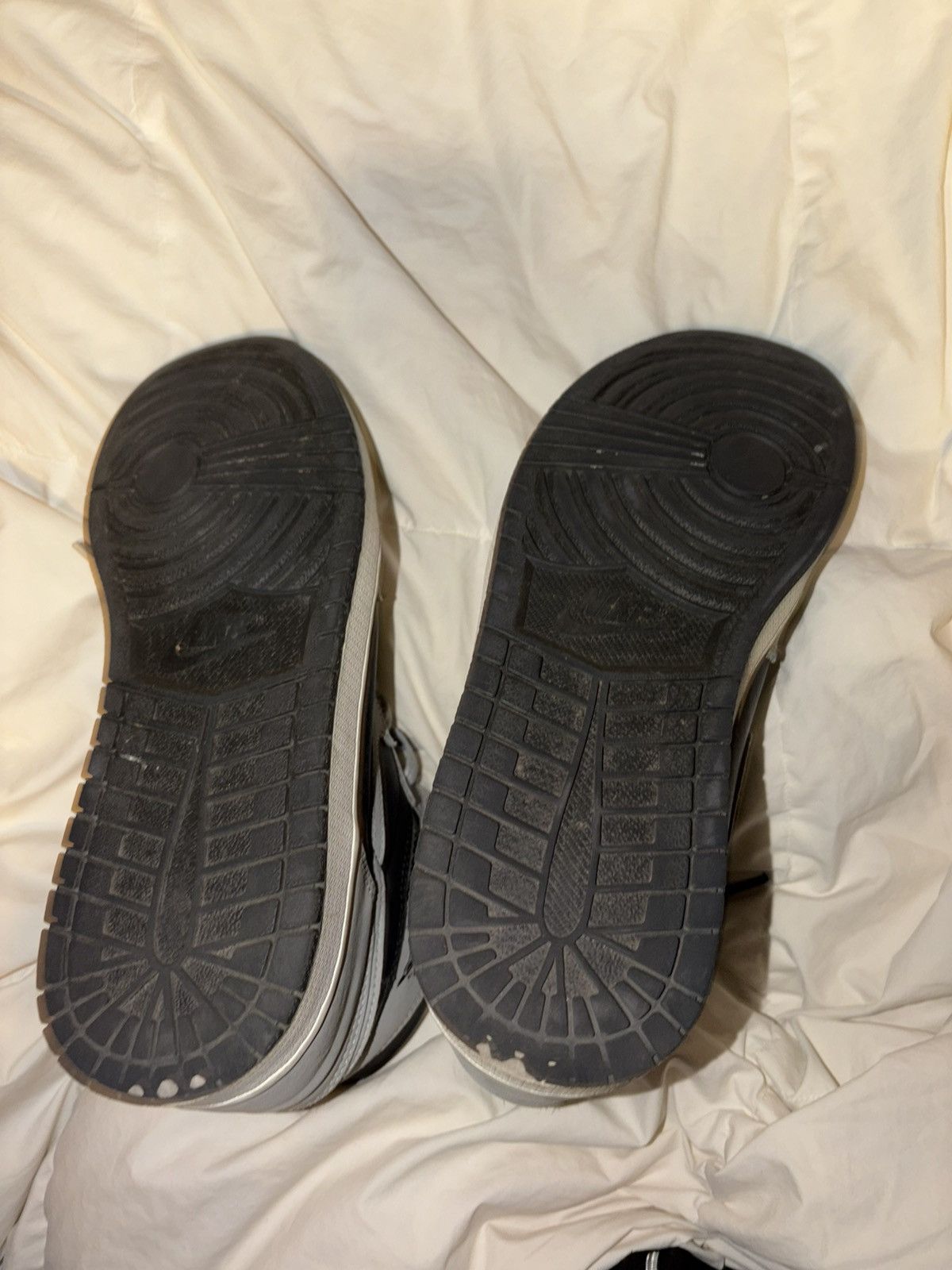 Jordan Brand Jordan 1 retro shadow (OG) Size US 10 / EU 43 - 5 Thumbnail
