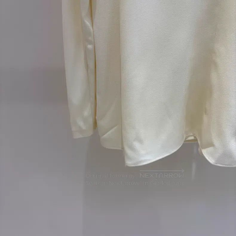 Hermes Hermes Double Layered Real Silk Mulberry Silk Top Size M / US 6-8 / IT 42-44 - 5 Thumbnail