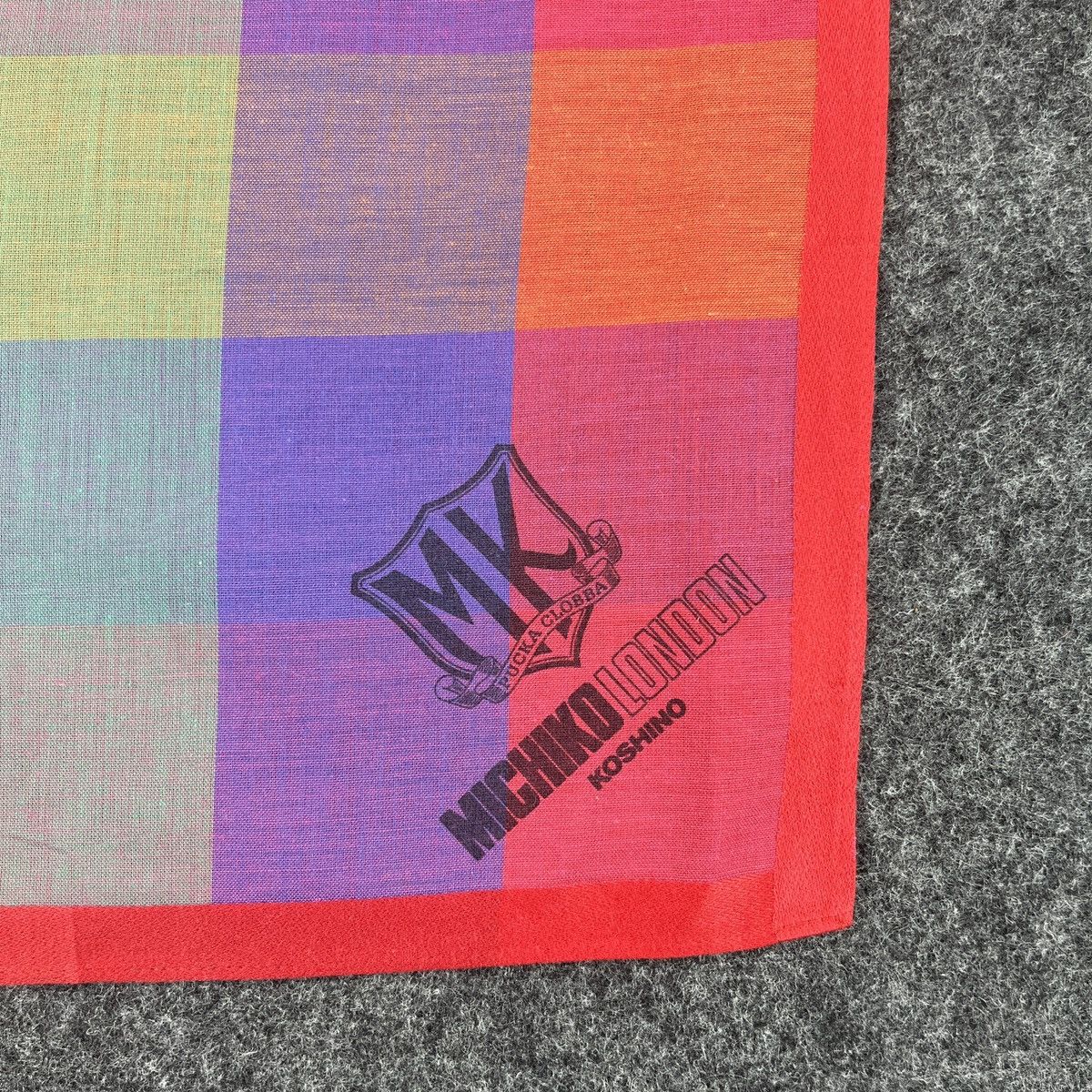 Michiko Koshino × Vintage Michiko Koshino Handkerchief / Bandana / Neckerchief B195 Size ONE SIZE - 4 Thumbnail
