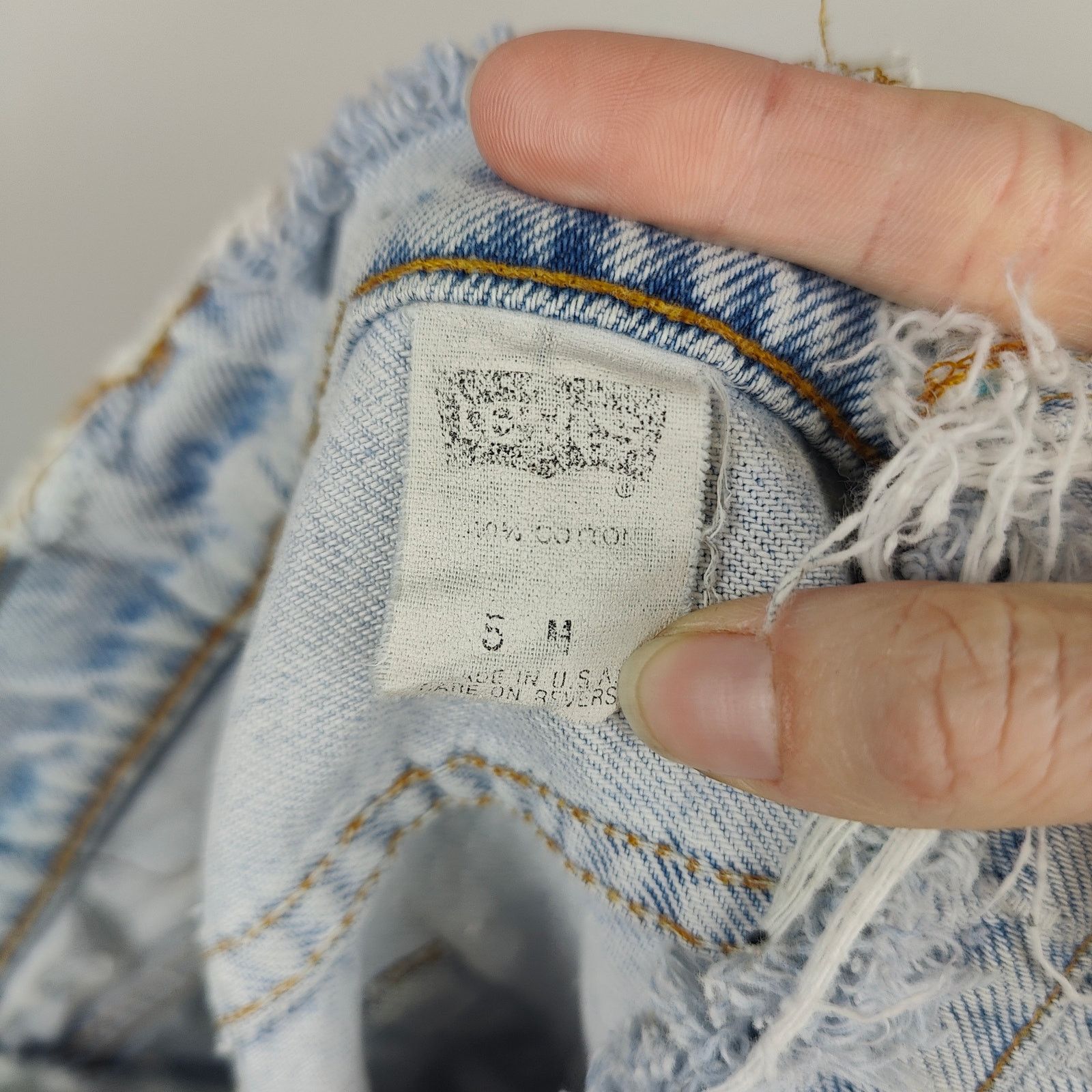 Other Vintage Levi's 17550-0291 Jeans Womens 25 Light Wash Size 25" / US 0 / IT 36 - 9 Thumbnail