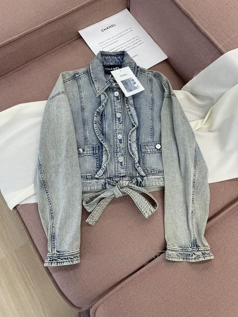 Chanel Chanel Make an old blue ruffled denim jacket Size XXS / US 00 / IT 34 - 1 Thumbnail
