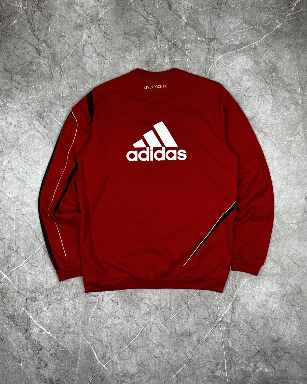Adidas Vintage Adidas Liverpool Football Sweatshirt Soccer Red Size US L / EU 52-54 / 3 - 2 Thumbnail