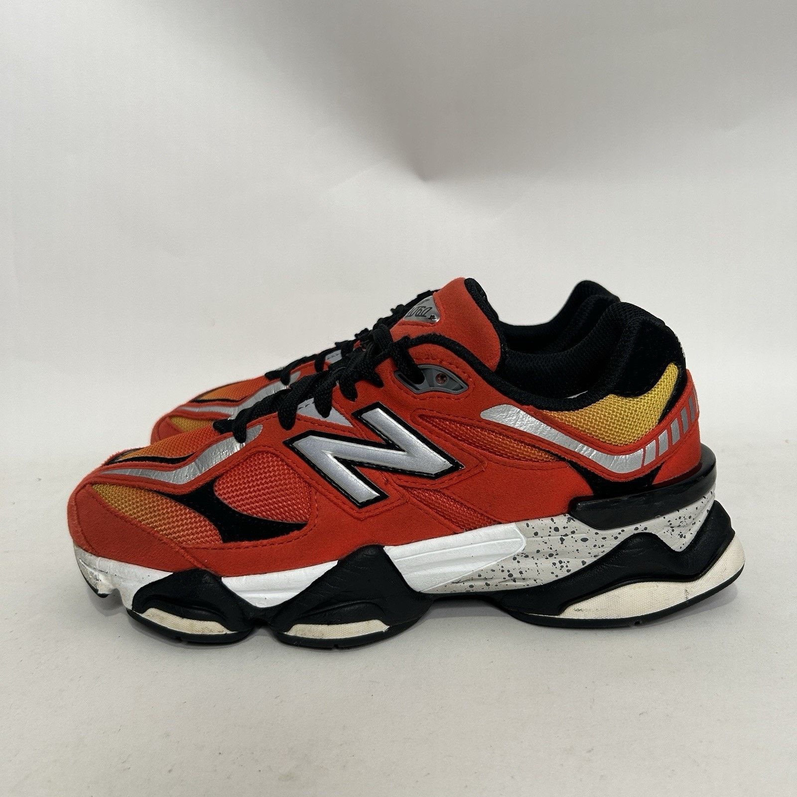New Balance New Balance 9060 X DLTR GS “Fire Sign” GC9060DM Size US 7.5 / IT 37.5 - 6 Thumbnail