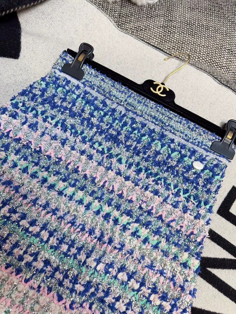 Chanel Chanel 18s waterfall series pink and blue colour shiny irr Size 42" / US 20 - 5 Thumbnail