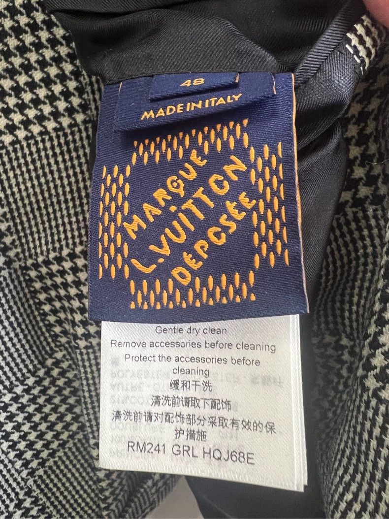 Louis Vuitton Louis Vuitton Checker Pearl Button Jacket 2505-Nextarrow Size US M / EU 48-50 / 2 - 5 Thumbnail