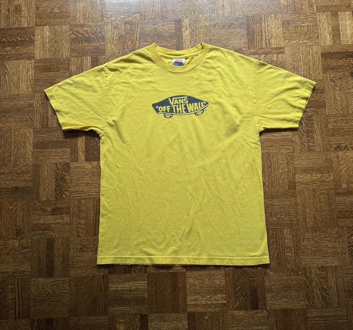 Vintage Vintage 90s Vans Off the Wall Logo Graphic Tee Size US L / EU 52-54 / 3 - 1 Thumbnail