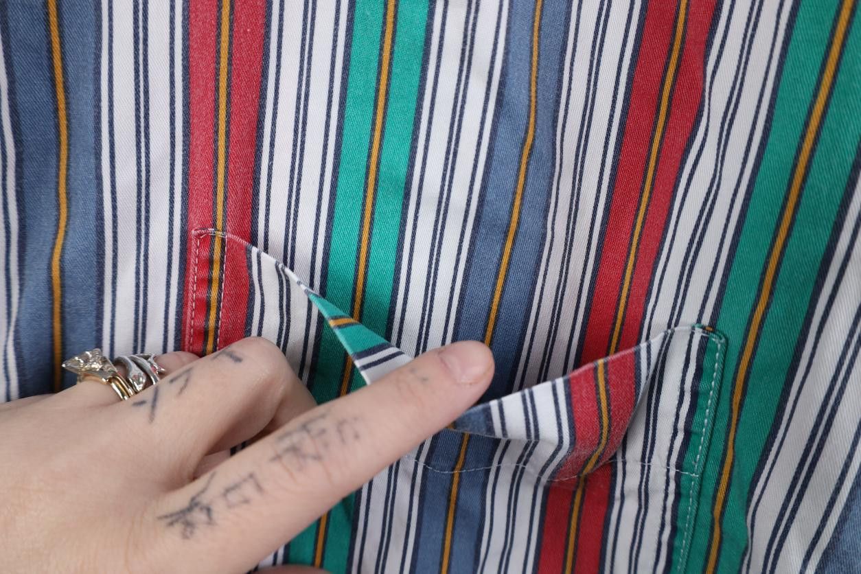 Vintage Vintage 90s Streetwear Fit Rainbow Striped Button Down Shirt Size US XL / EU 56 / 4 - 6 Thumbnail