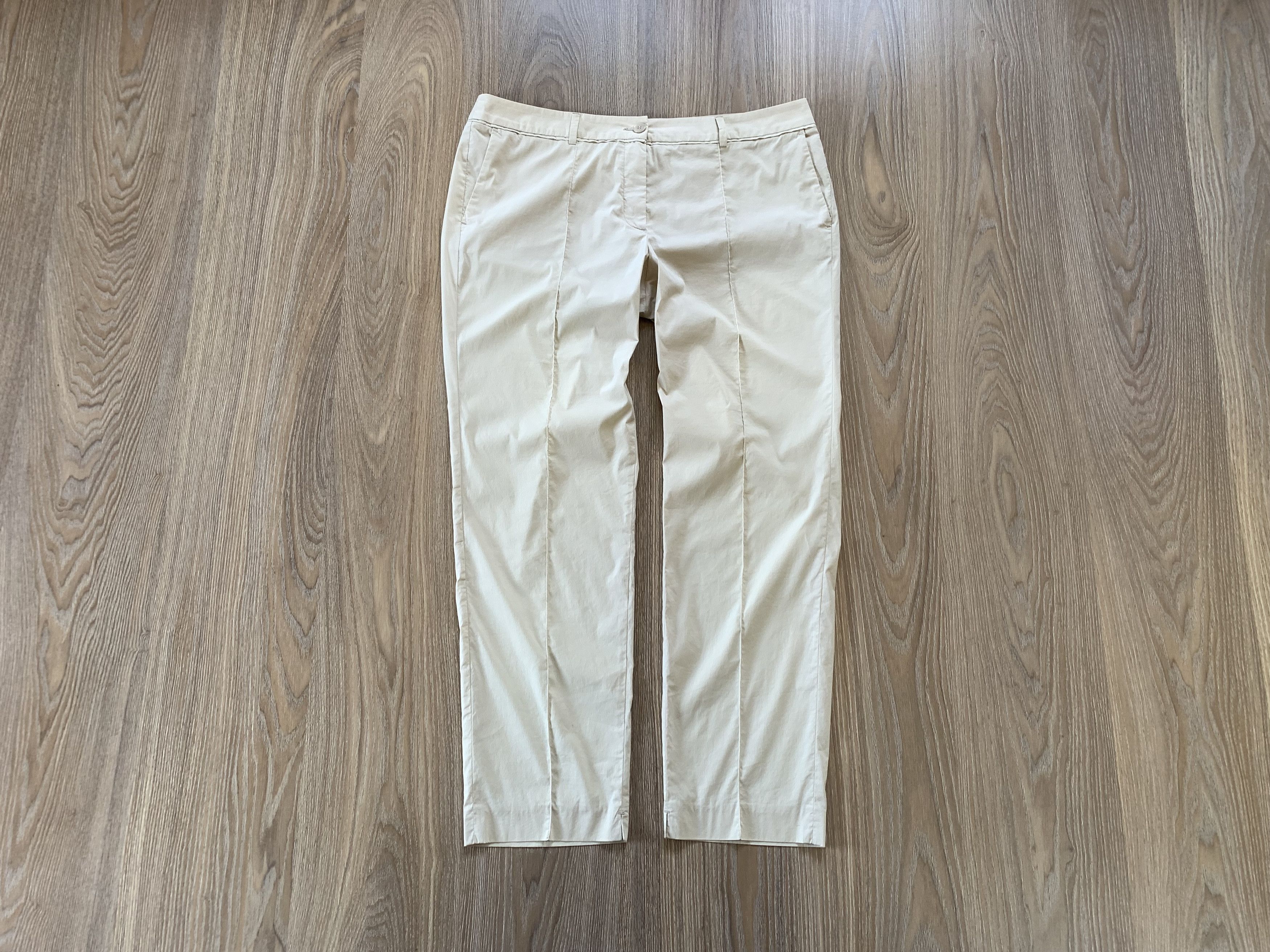 Luisa Cerano Luisa Cerano Ultra Light Beige Trousers Pants Size 34" / US 12 / IT 48 - 12 Thumbnail