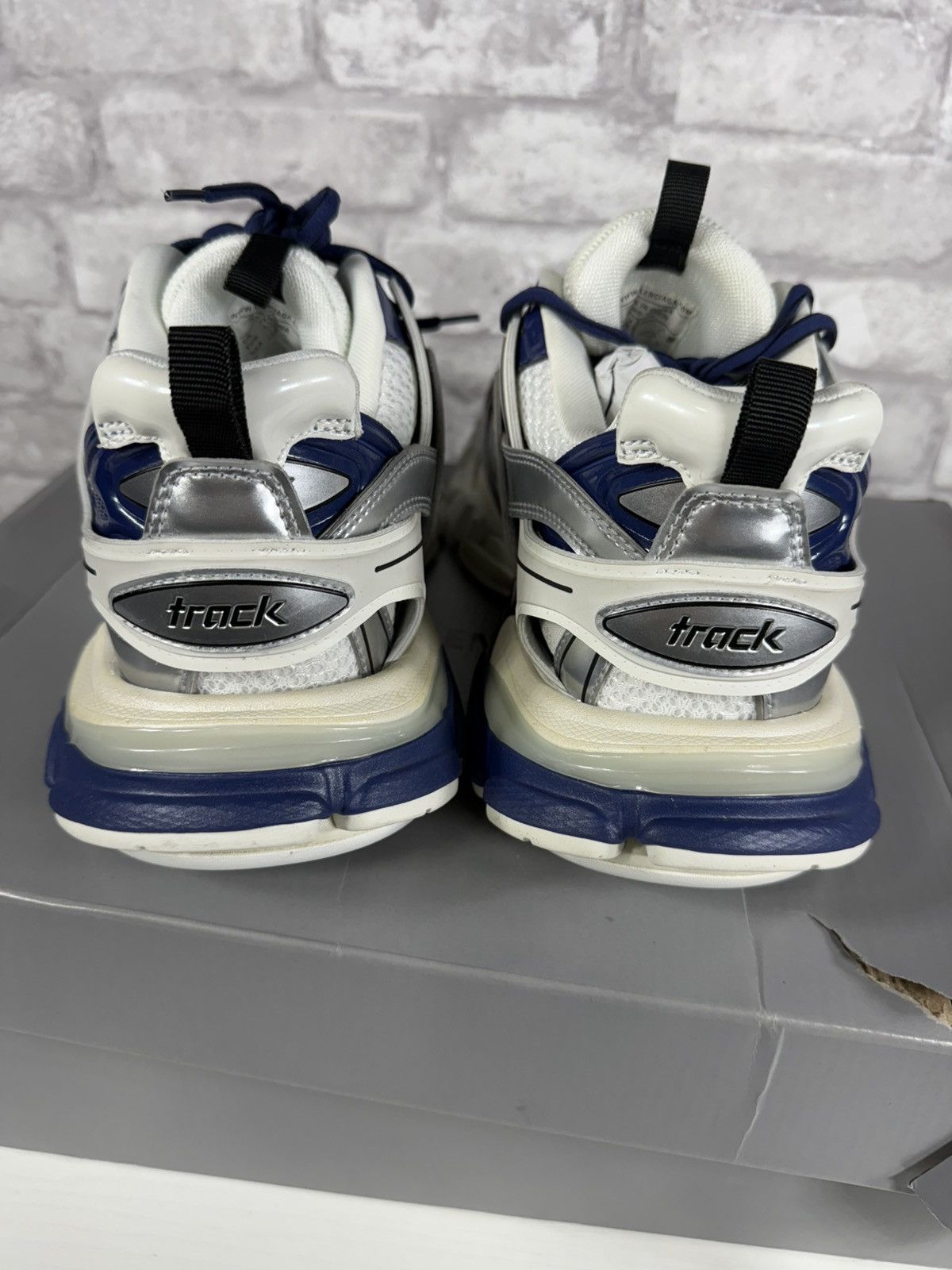 Balenciaga Balenciaga Tracks LED Size 8US/41EU Size US 8 / EU 41 - 4 Thumbnail