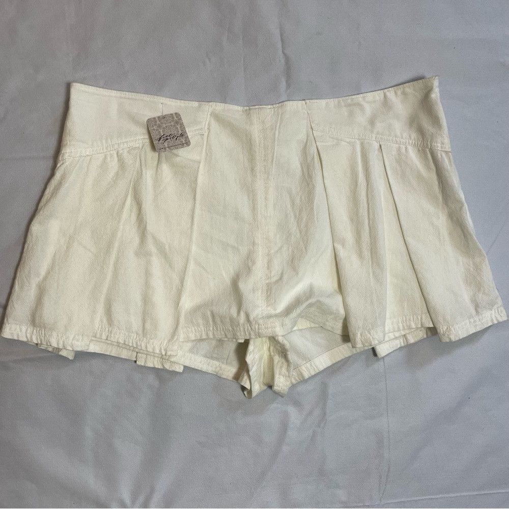 Free People NWT New $78 Free People Ivory Heartbreaker Pleated Mini Sko Size 32" / US 10 / IT 46 - 3 Thumbnail