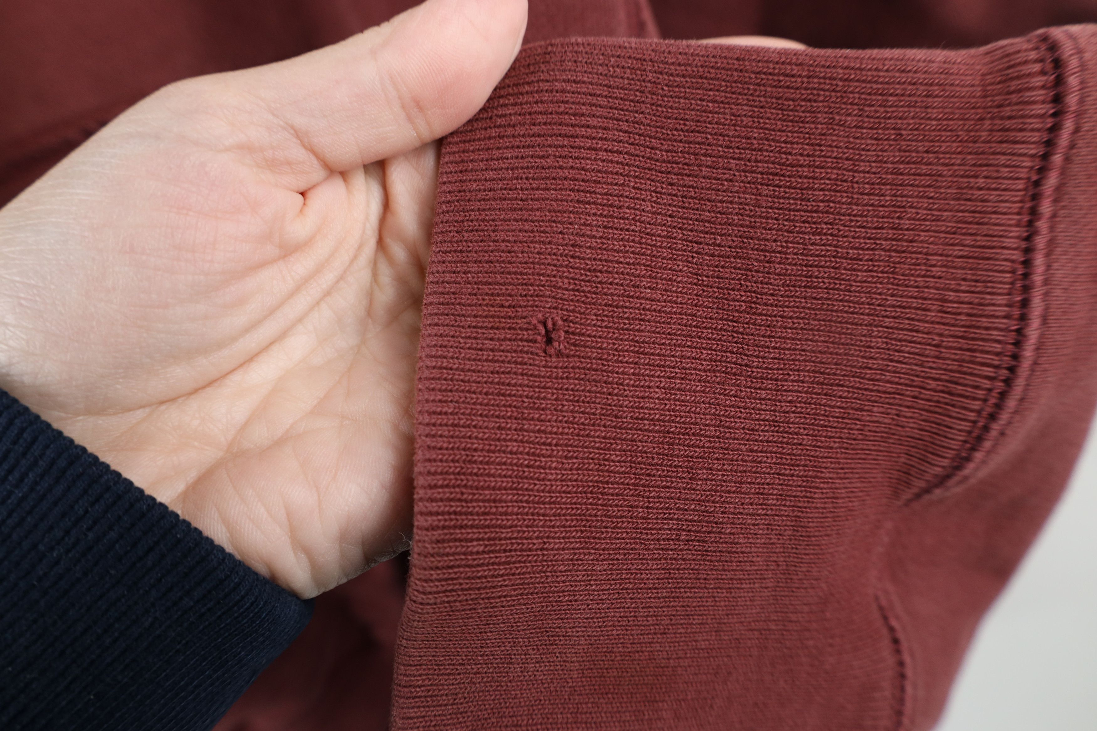 Abercrombie & Fitch × Vintage Vintage 90s Y2K Abercrombie & Fitch Spell Out Hoodie Red Size US L / EU 52-54 / 3 - 8 Thumbnail