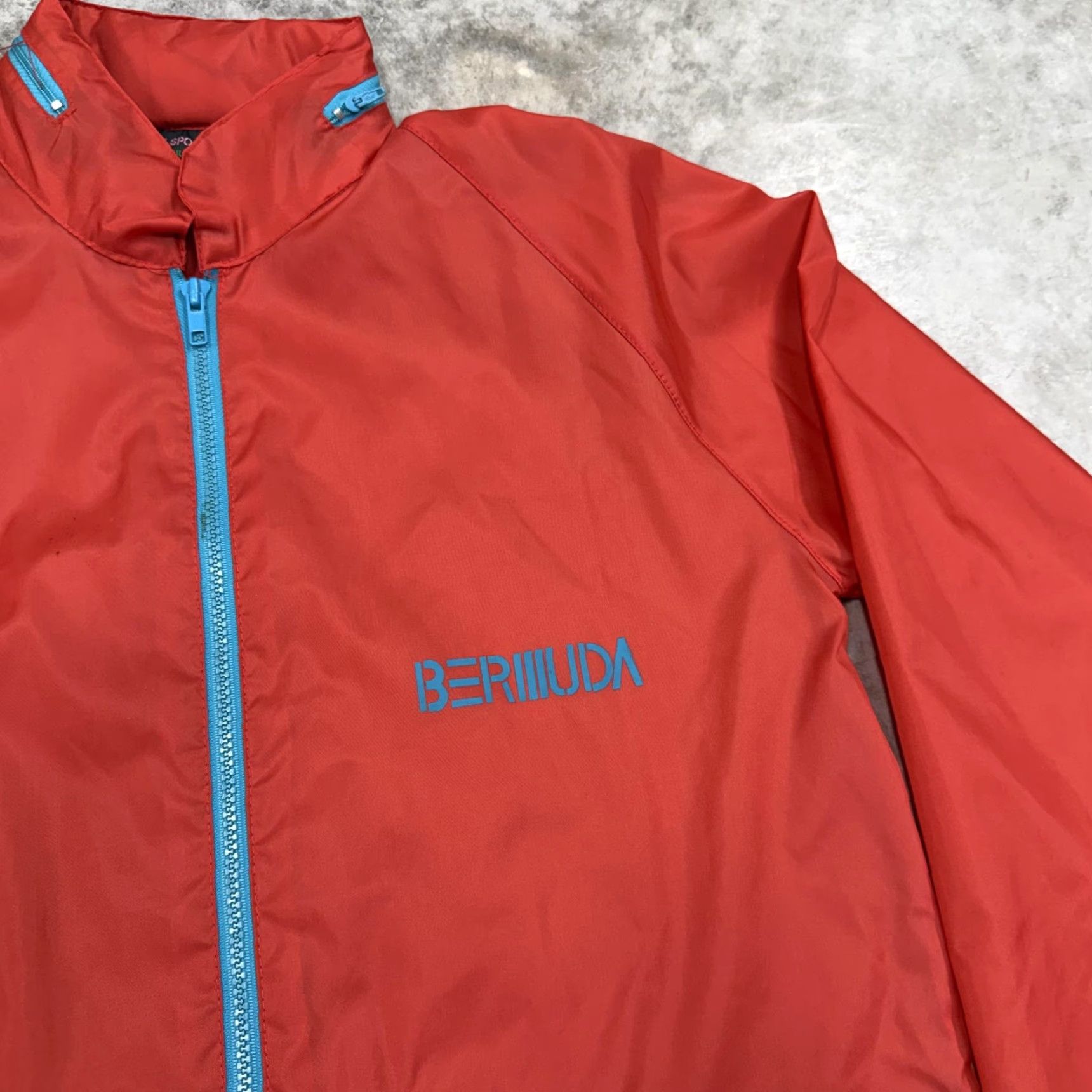 Vintage Atlantic Sportswear Bermuda Jacket Mens Small Red Full Zip Windbreaker Nylon Size US S / EU 44-46 / 1 - 2 Thumbnail