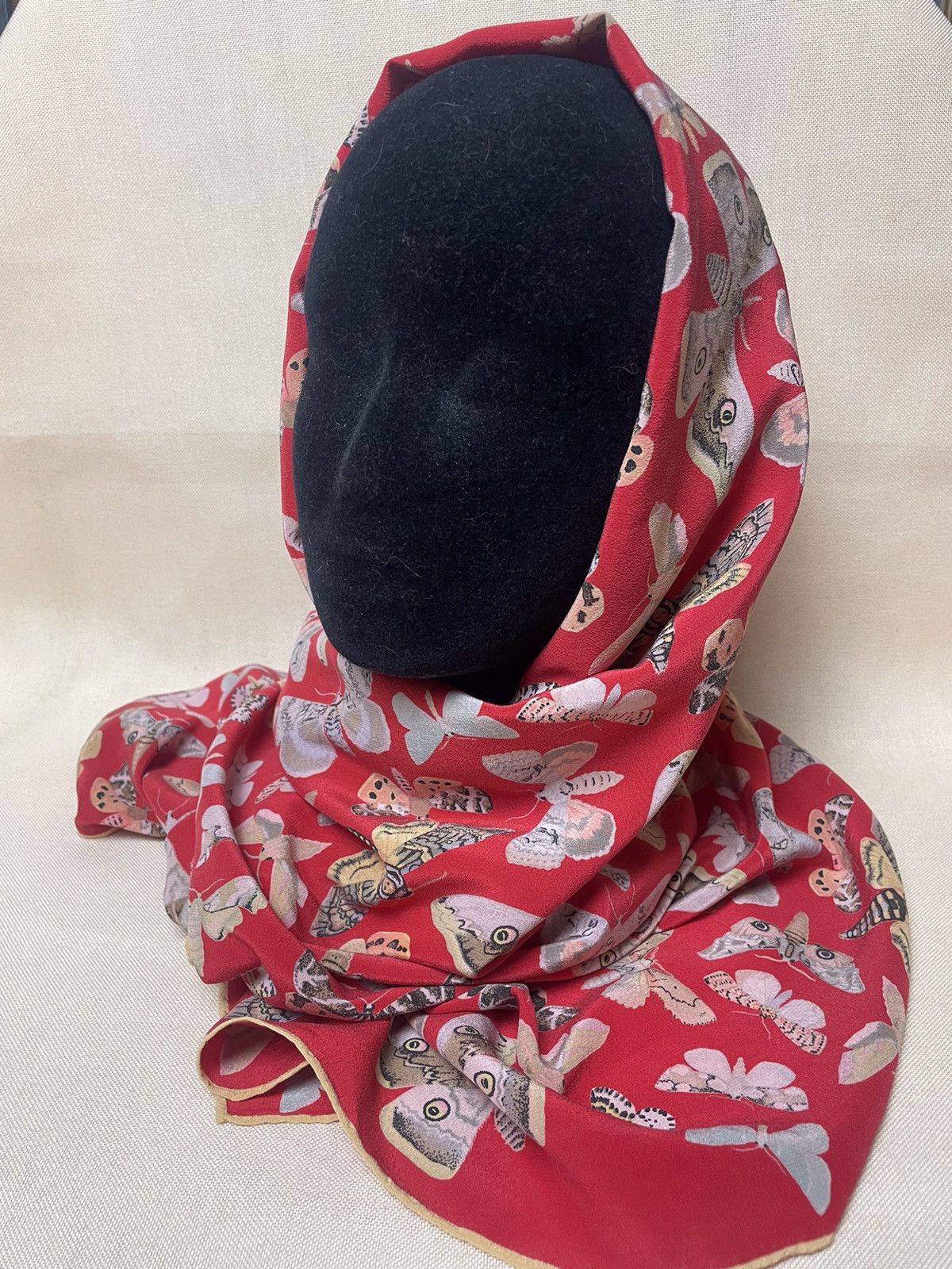 Fabric Brand & Co. Fabric Frontline Zurich red butterfly scarf Size ONE SIZE - 7 Thumbnail
